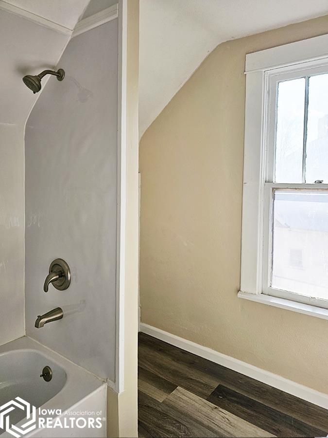 406 N Weller Street, Ottumwa, Iowa image 16