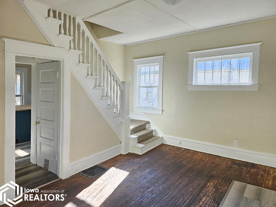 406 N Weller Street, Ottumwa, Iowa image 6