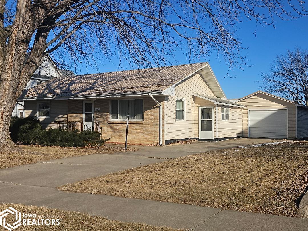 1405 9th Avenue, Belle Plaine, Iowa image 1