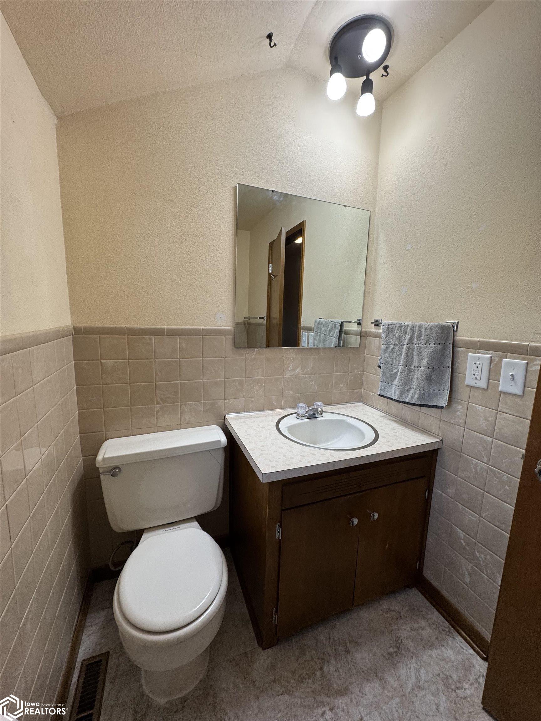 108 Hillcrest, Reinbeck, Iowa image 22