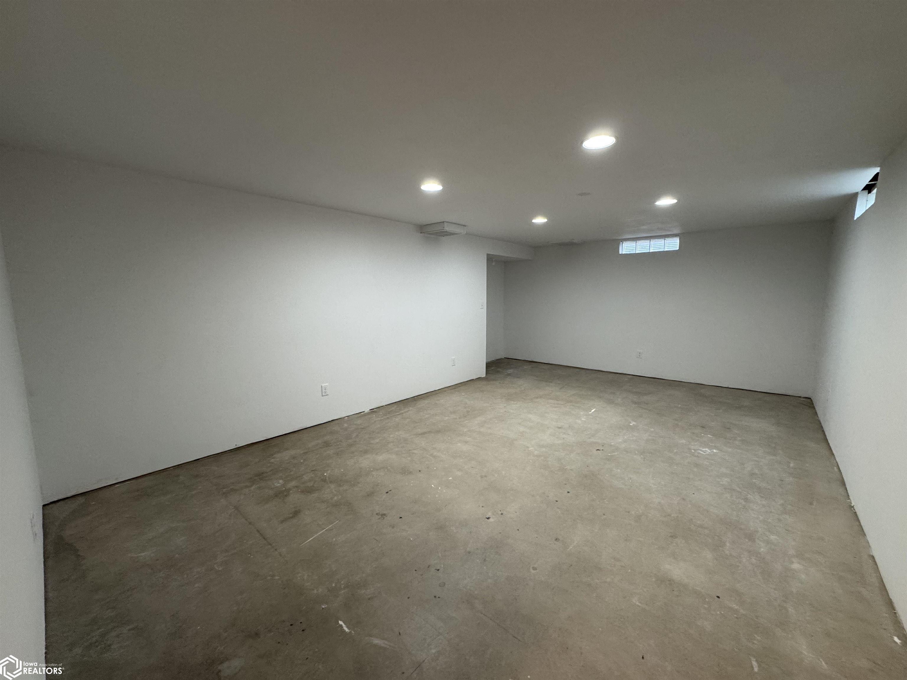108 Hillcrest, Reinbeck, Iowa image 24