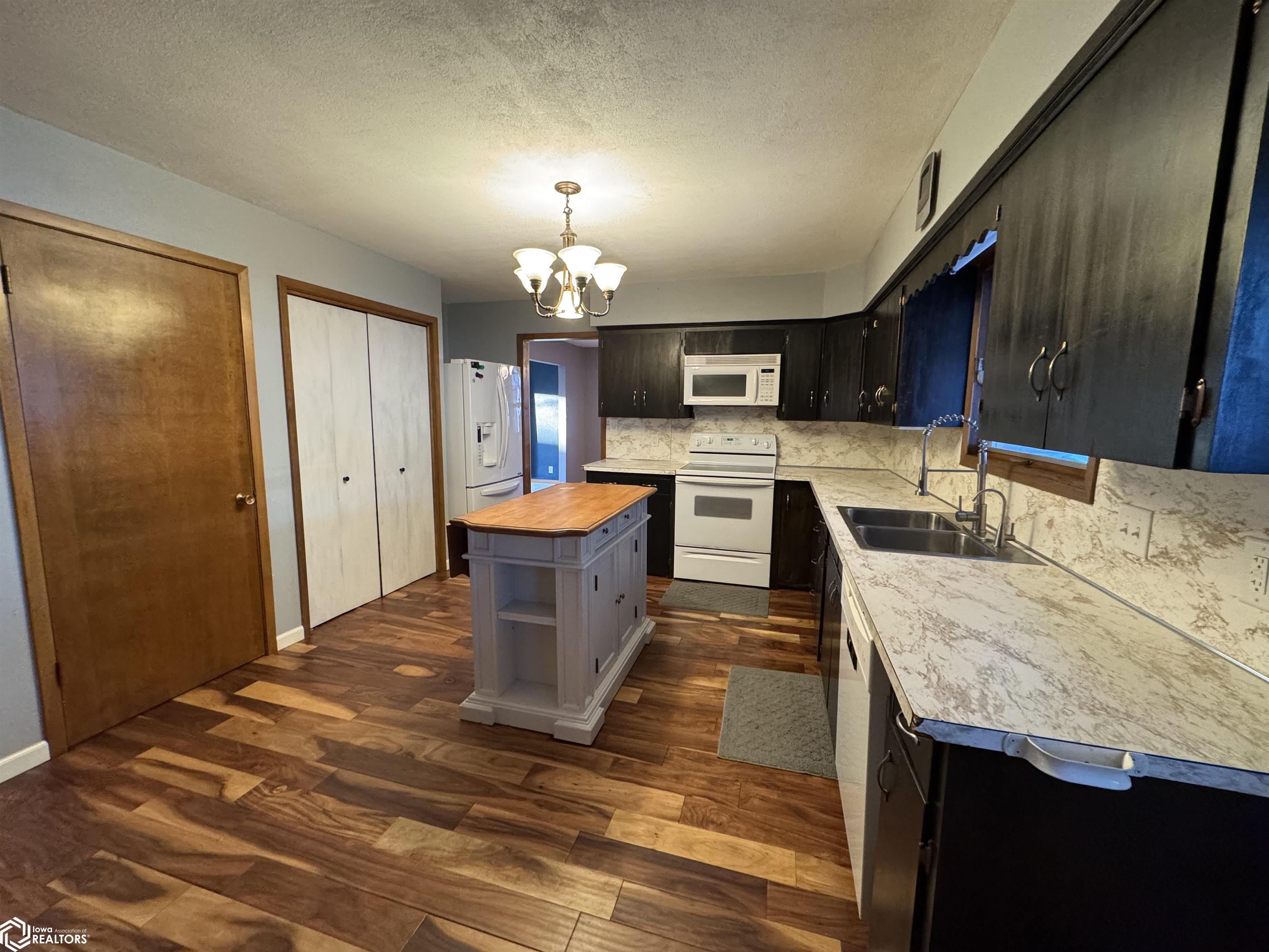 108 Hillcrest, Reinbeck, Iowa image 9