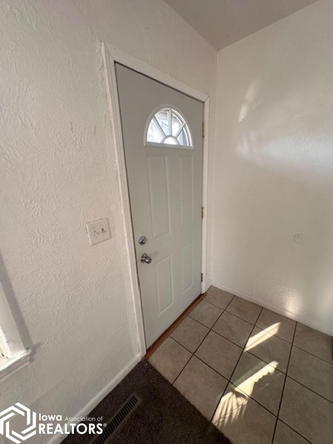 738 Minneopa Avenue, Ottumwa, Iowa image 3