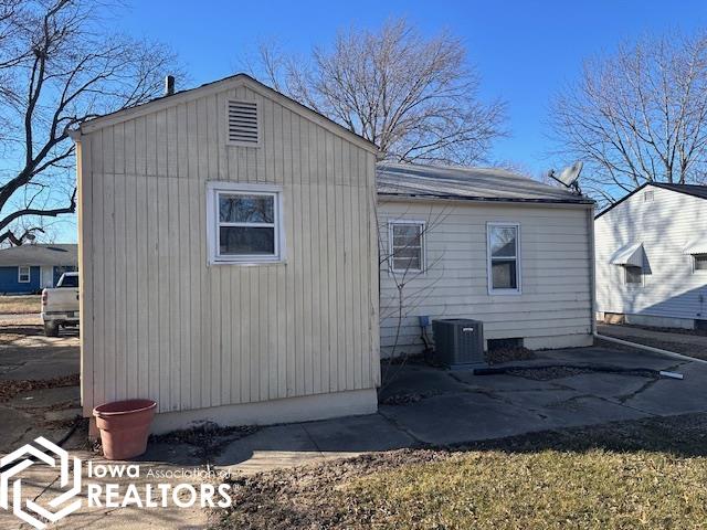 738 Minneopa Avenue, Ottumwa, Iowa image 24