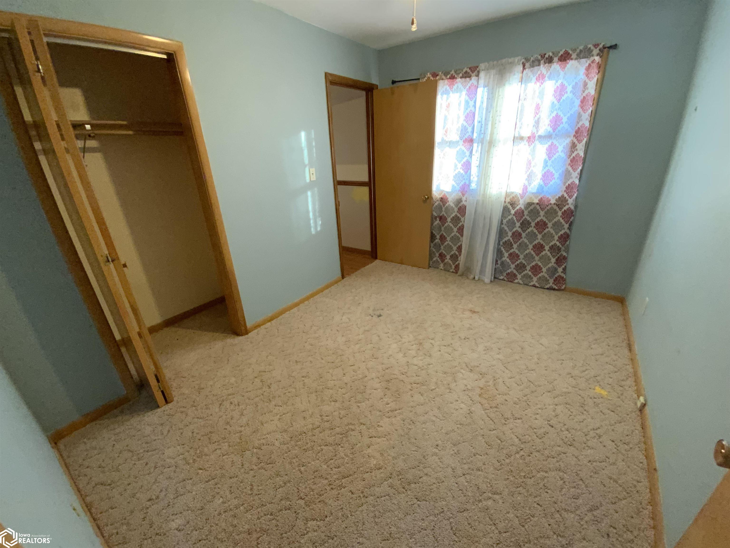 2105 Ridgeway Drive, Denison, Iowa image 16