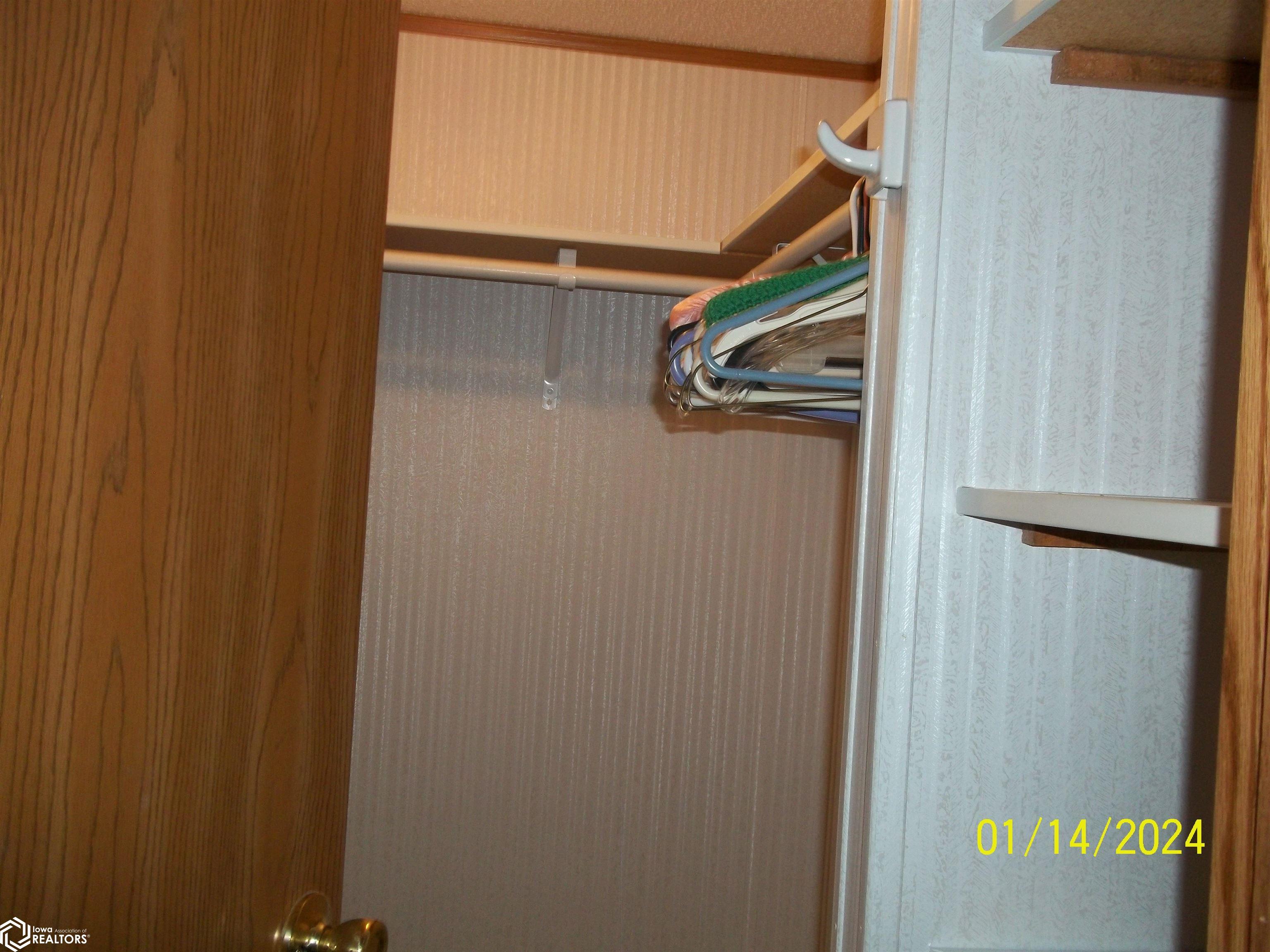 walk in closet