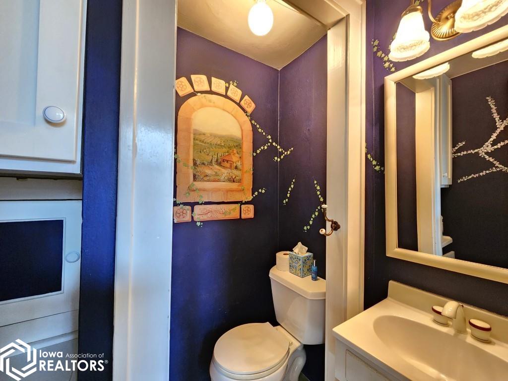 104 River Heights Drive, Mason City, Iowa image 12