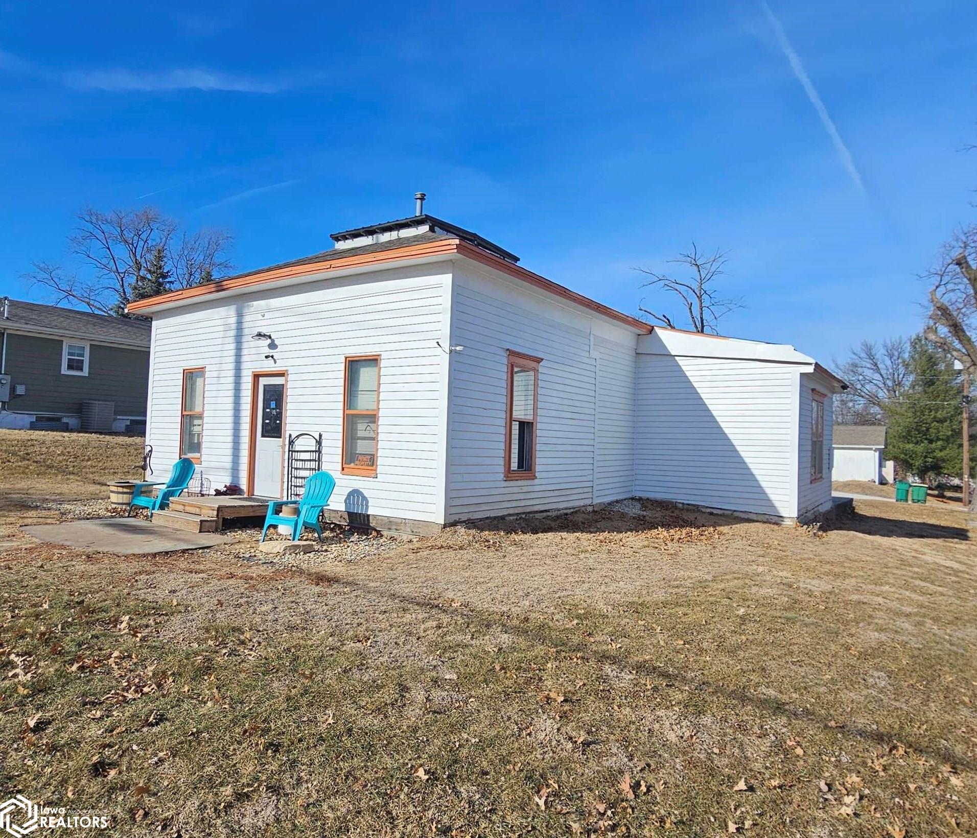 805 W Howard Street, Creston, Iowa image 2