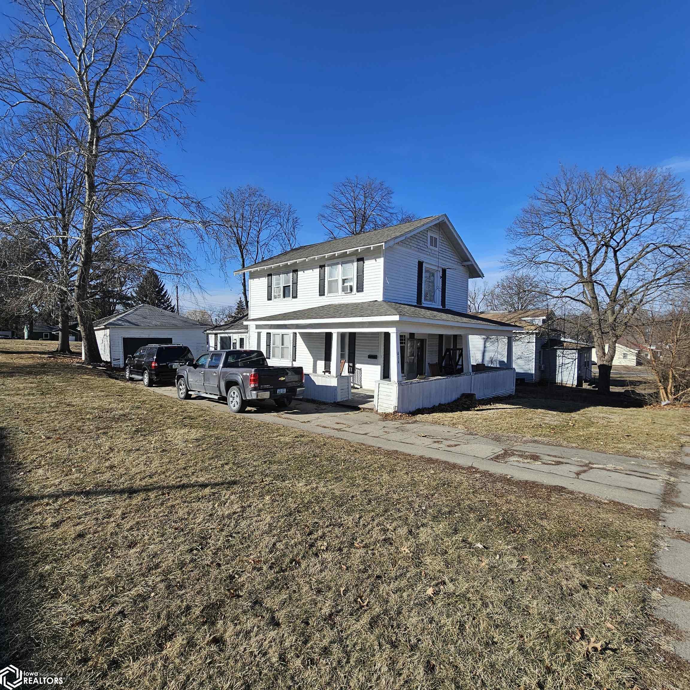 414 N Sycamore Street, Creston, Iowa image 2