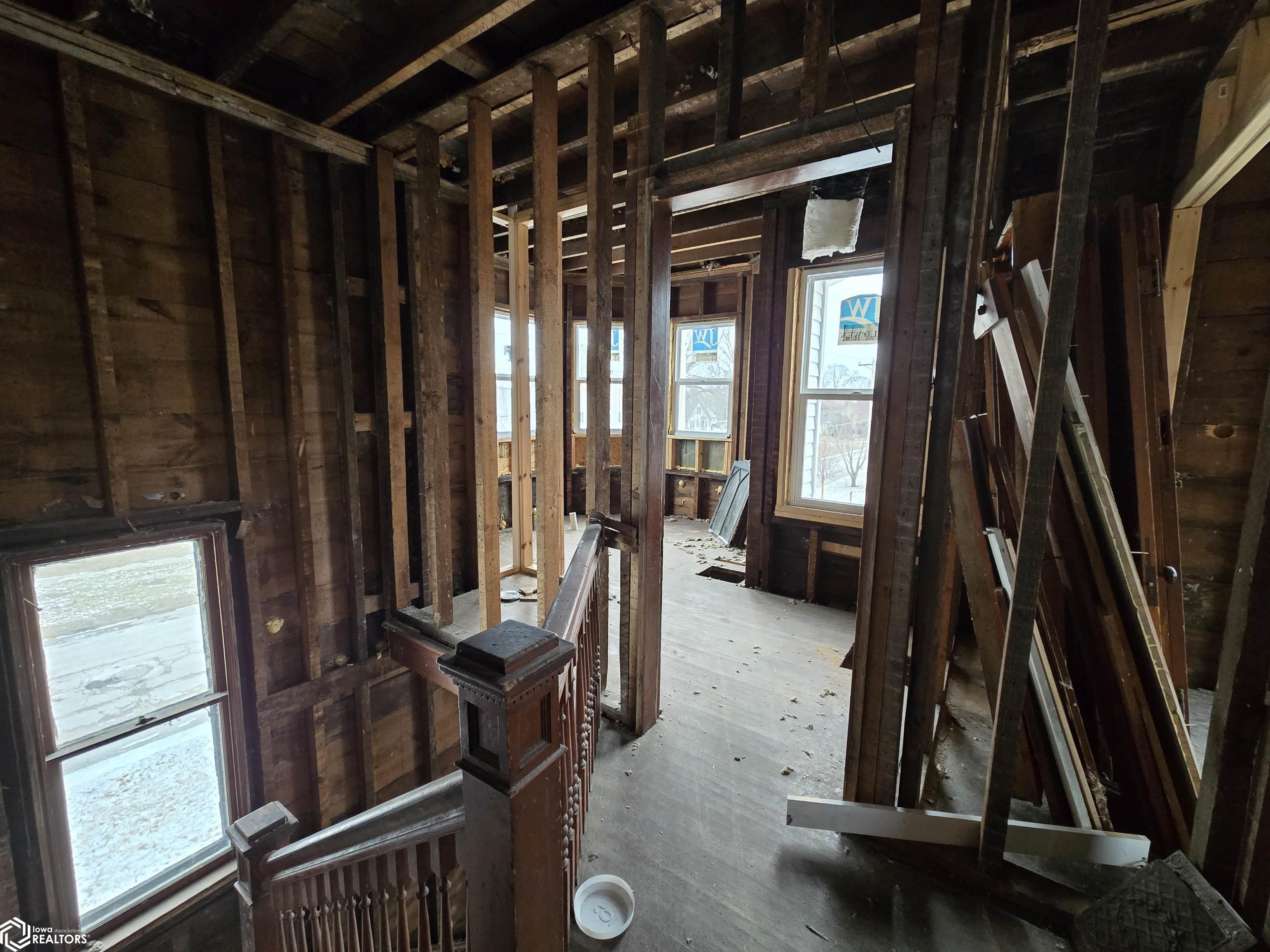 901 S 8th Street, Burlington, Iowa image 19