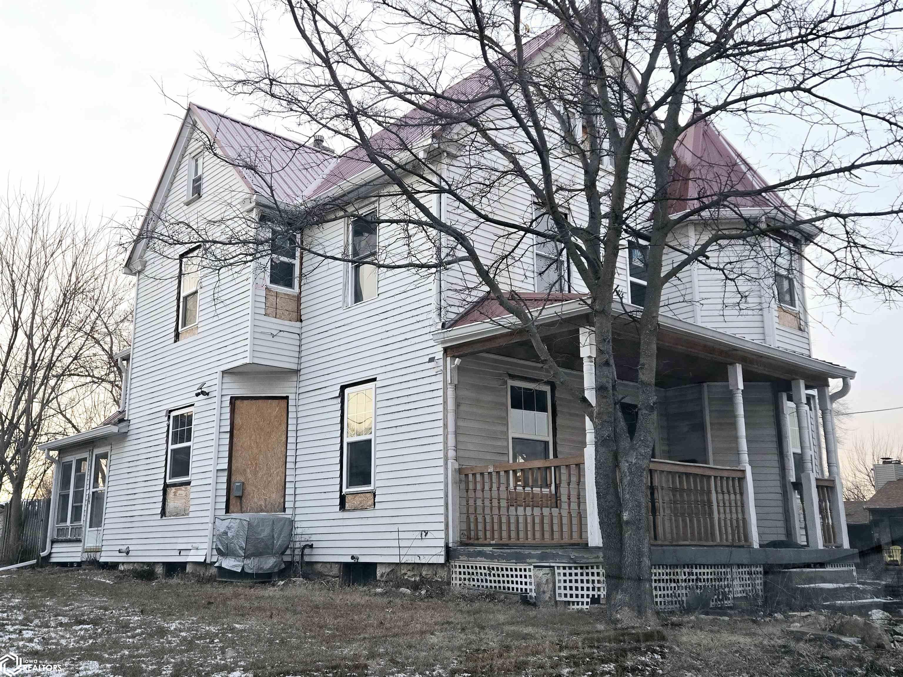 901 S 8th Street, Burlington, Iowa image 25