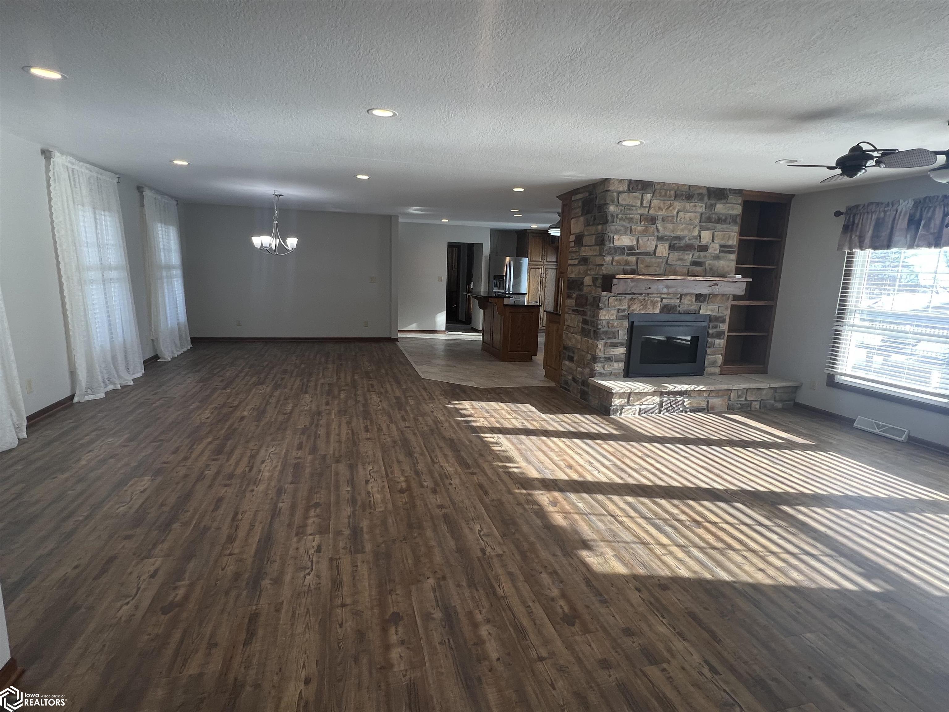 1000 Ridge Road, Denison, Iowa image 3