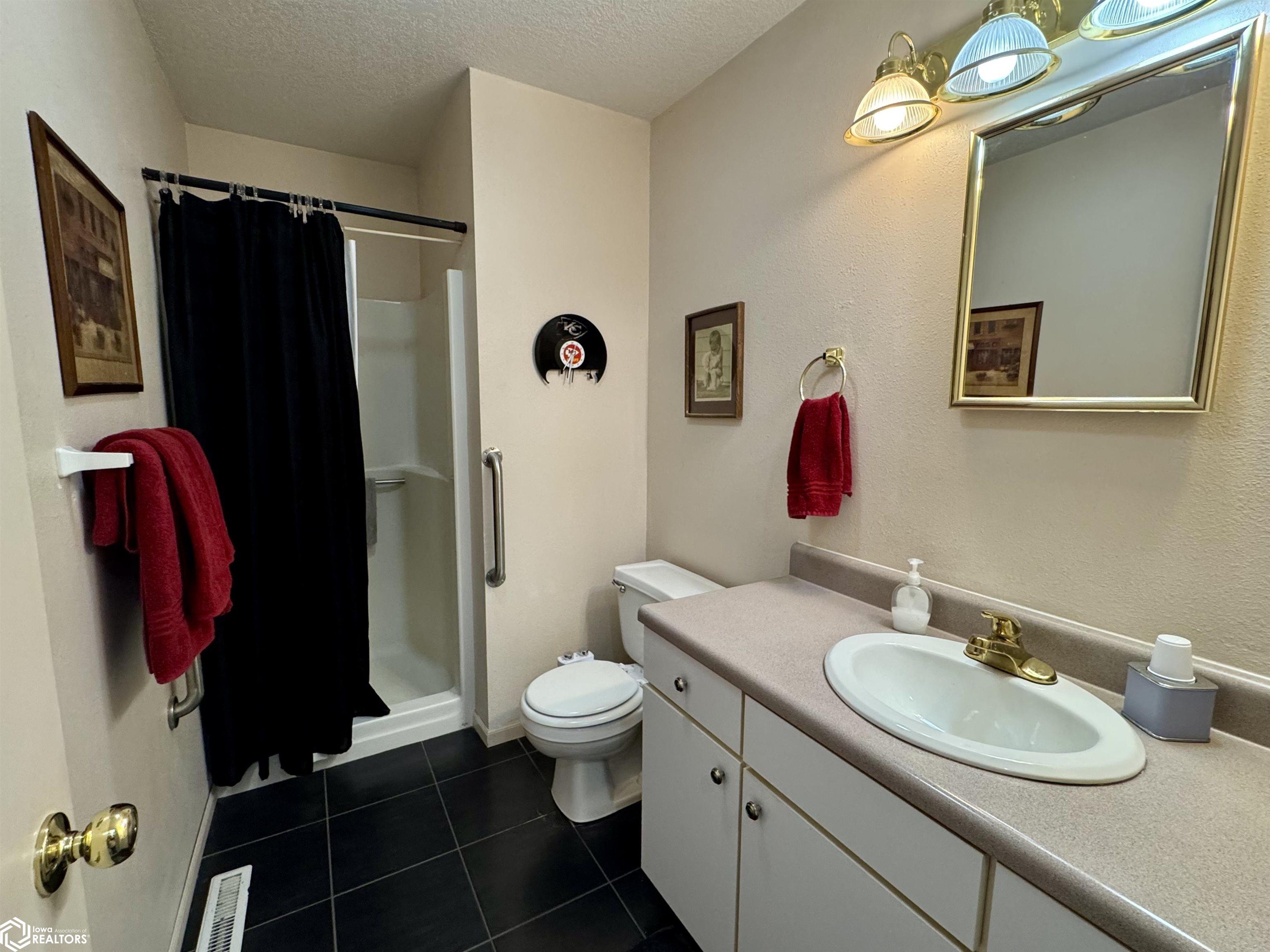 1423 165th, Creston, Iowa image 29