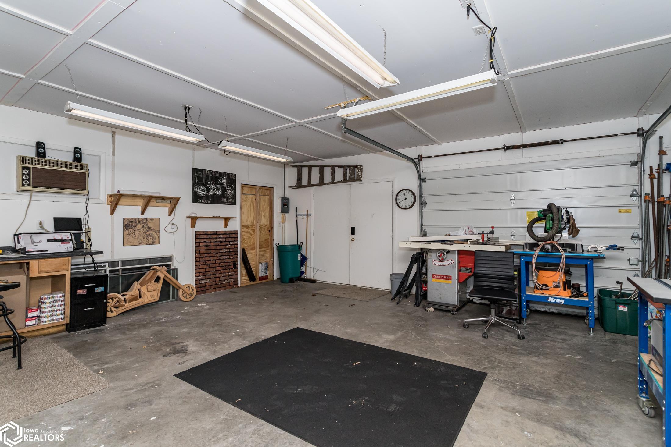 1114 W 3rd Street, Boone, Iowa image 33