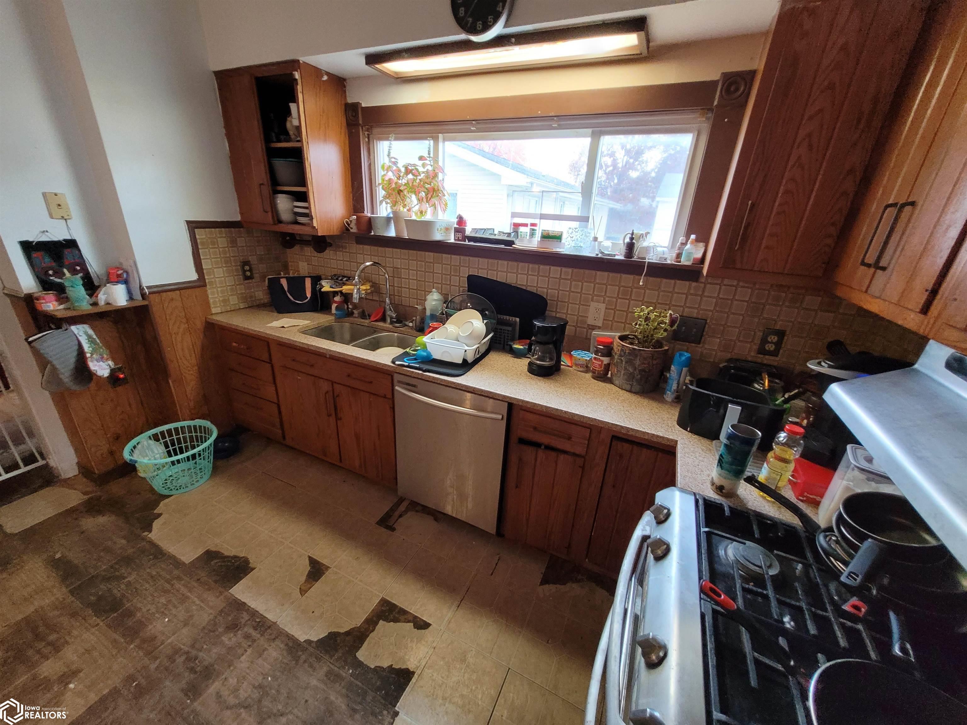 2903 Avenue H, Fort Madison, Iowa image 7