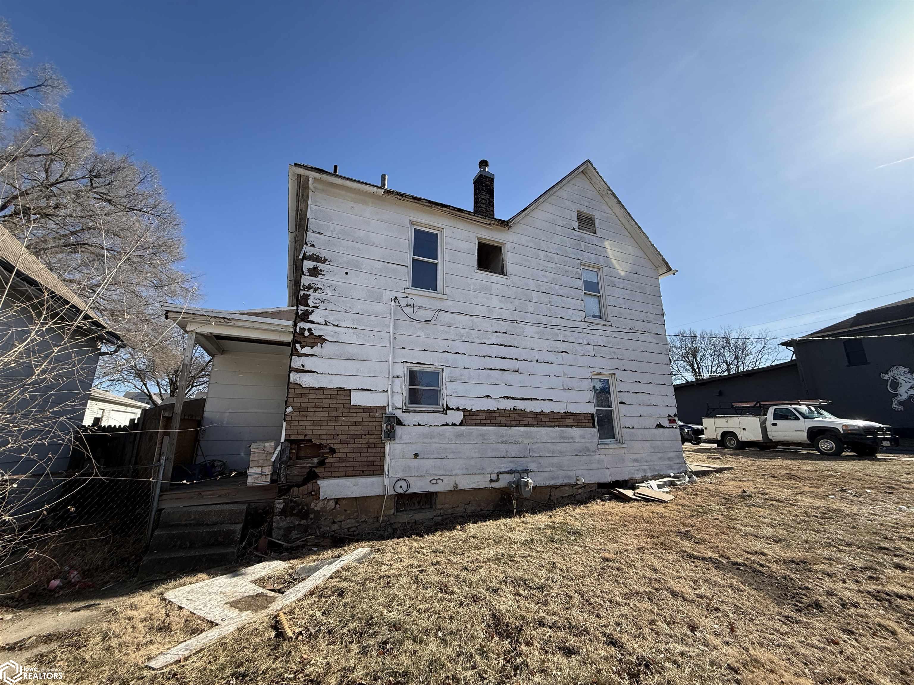 1720 Amelia St, Burlington, Iowa image 4