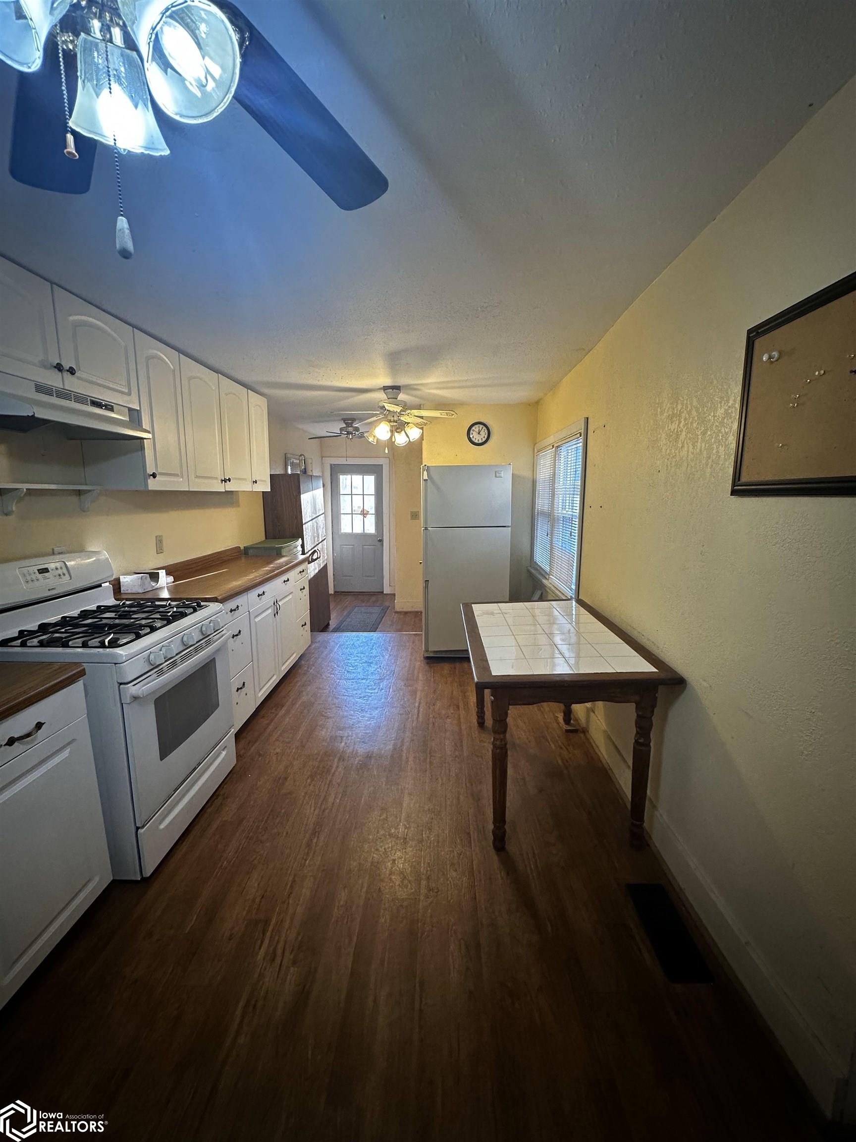 1428 Orleans Ave., Keokuk, Iowa image 6