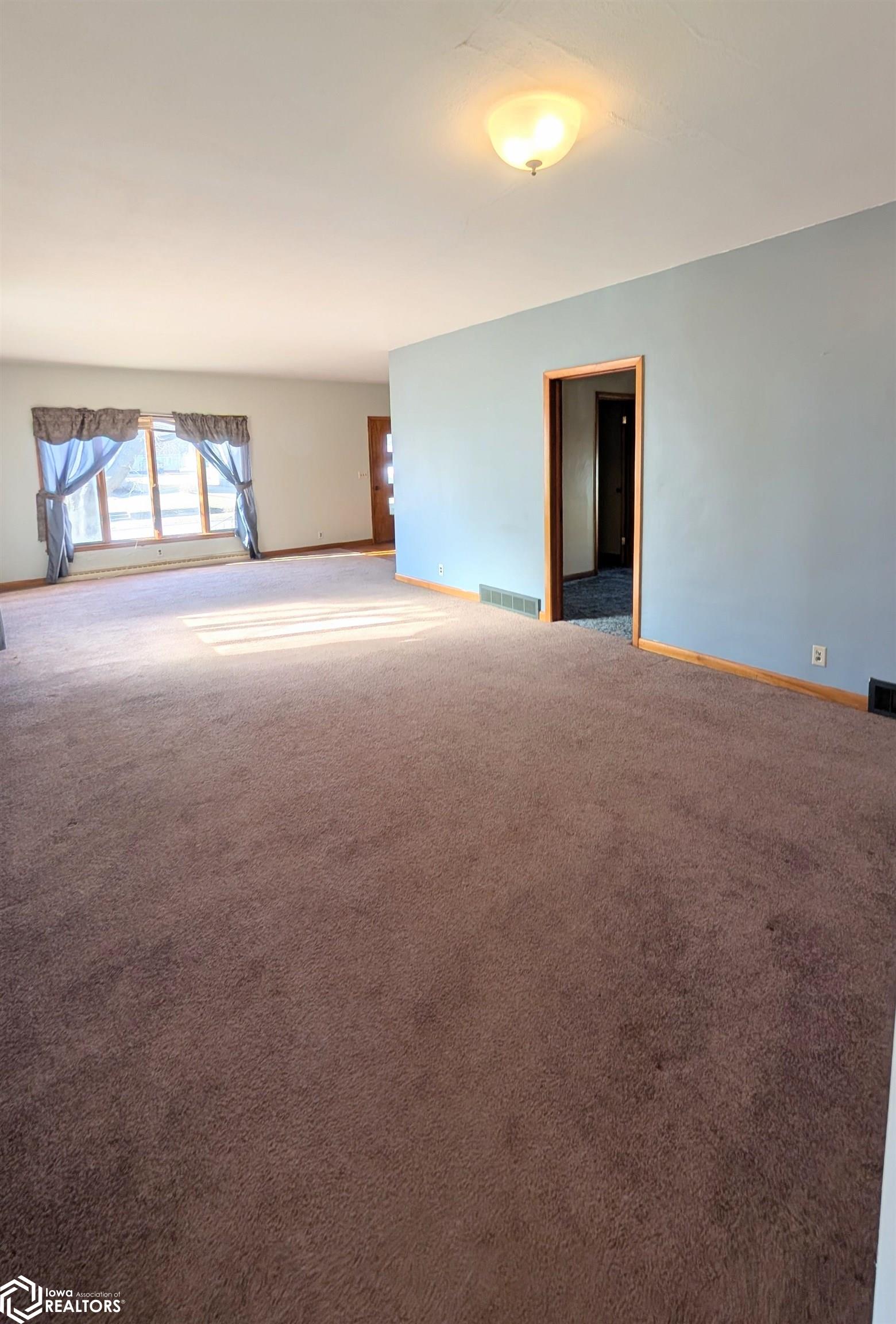 305 S Winnebago Street, Lake Mills, Iowa image 12