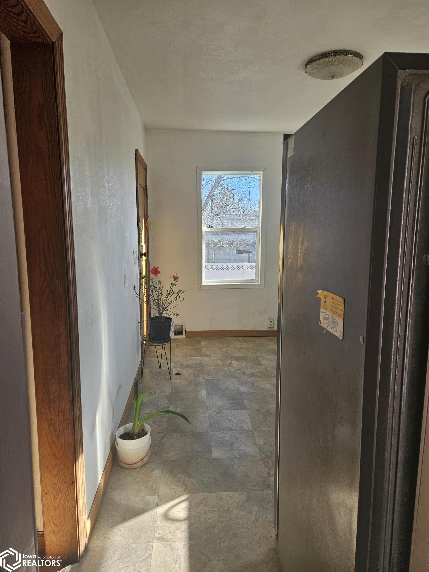 448 Mckinley Avenue, Ottumwa, Iowa image 5