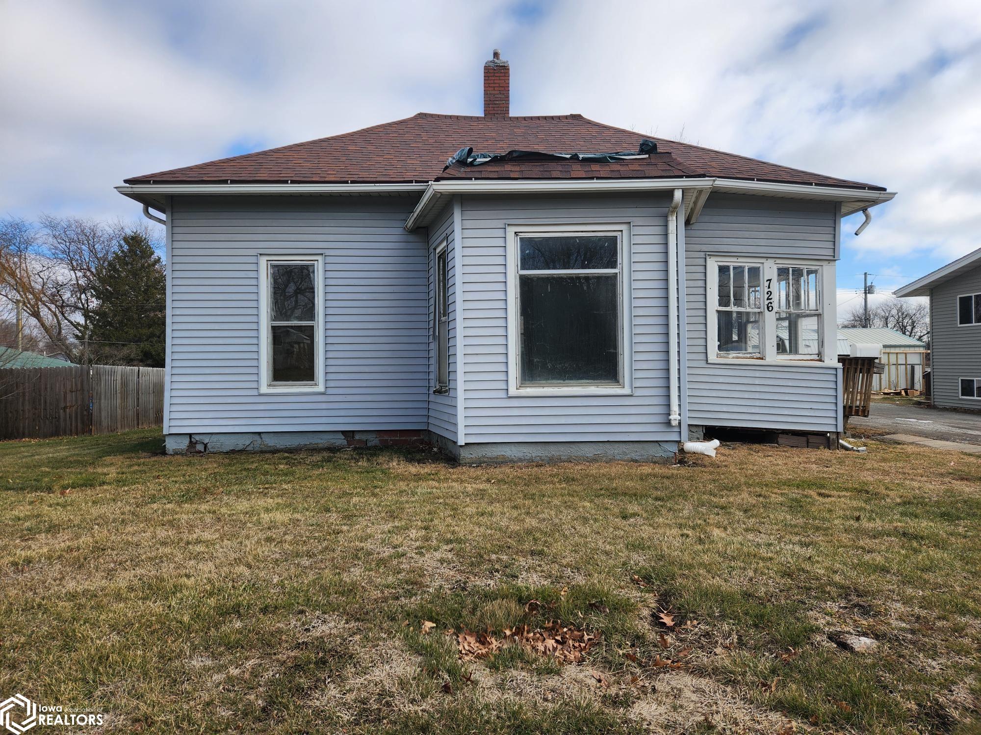 726 N 7th Street, Chariton, Iowa image 1