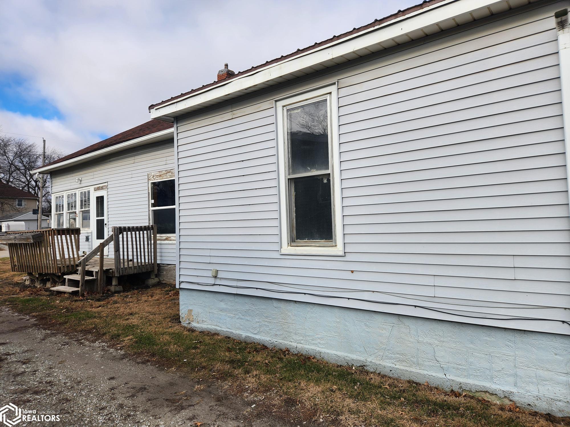 726 N 7th Street, Chariton, Iowa image 2