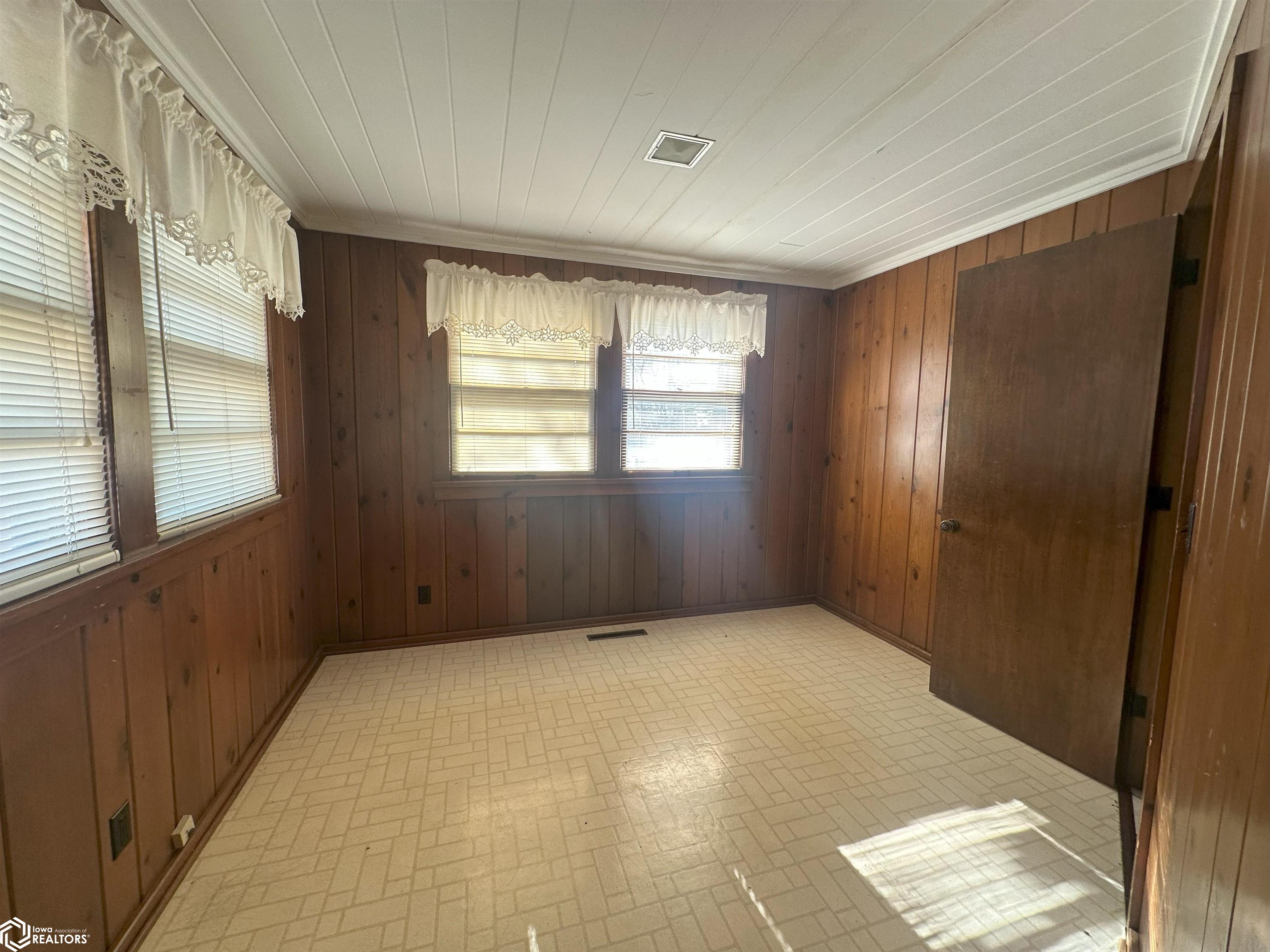 1321 Grand Avenue, Keokuk, Iowa image 21