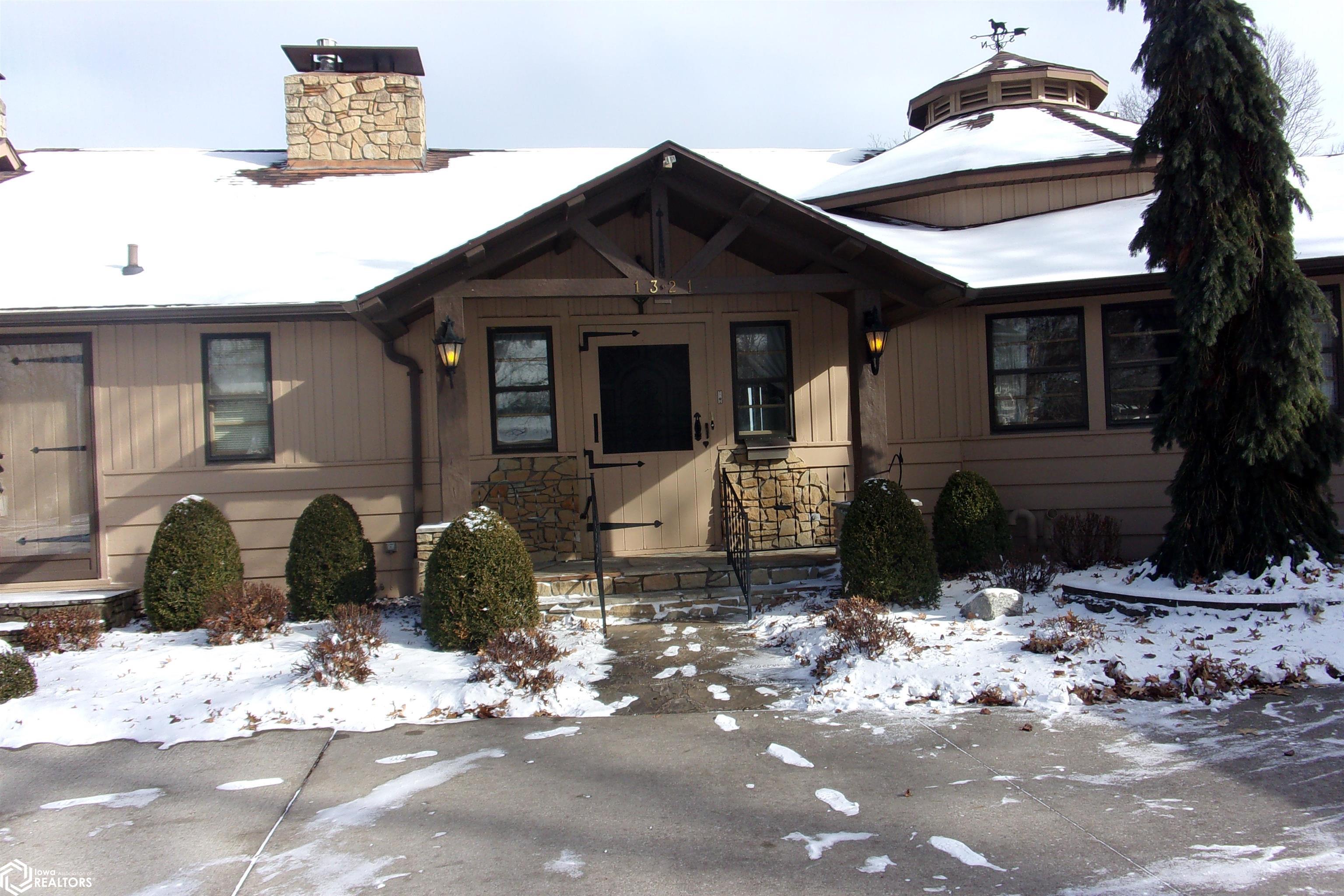 1321 Grand Avenue, Keokuk, Iowa image 4
