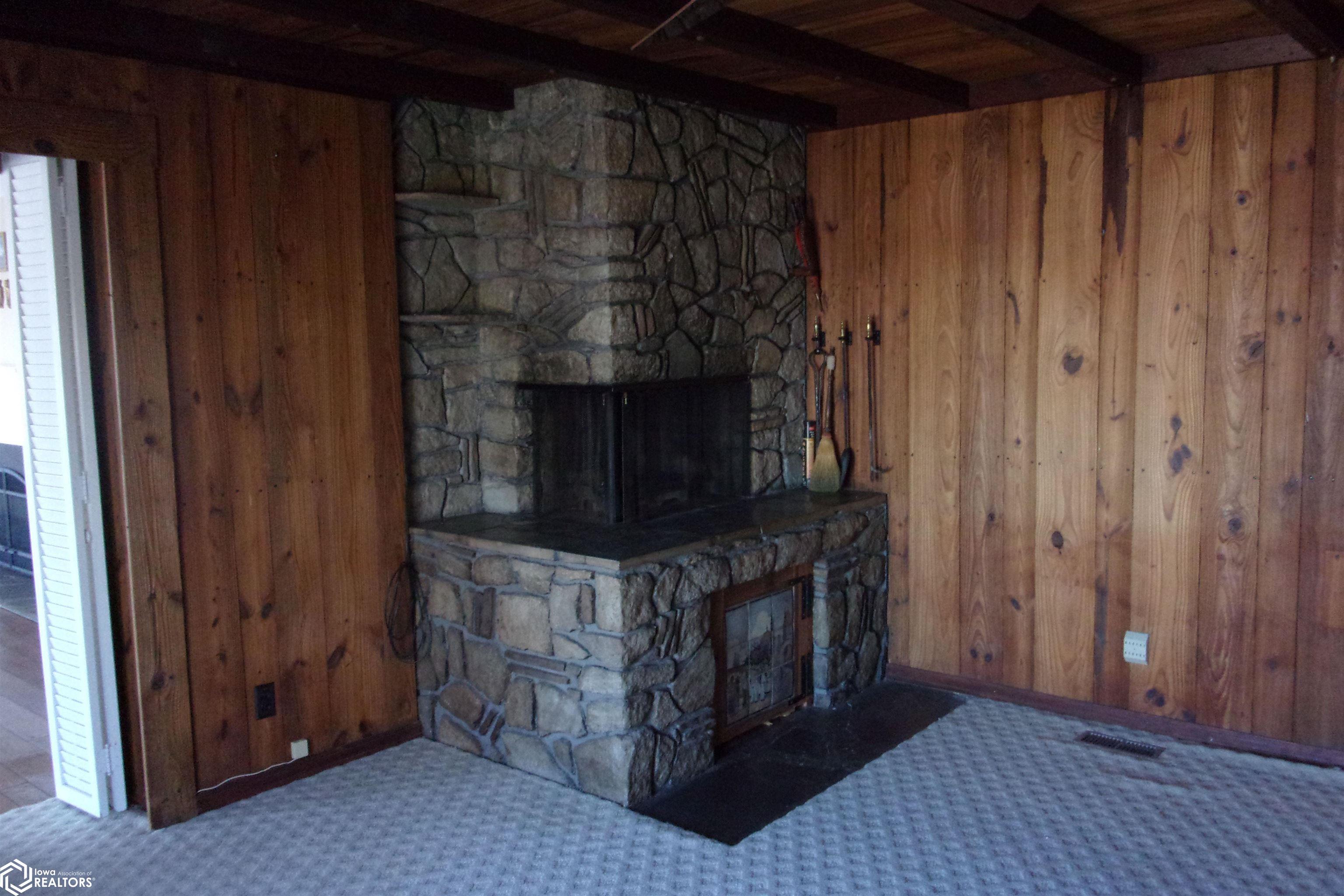 1321 Grand Avenue, Keokuk, Iowa image 32