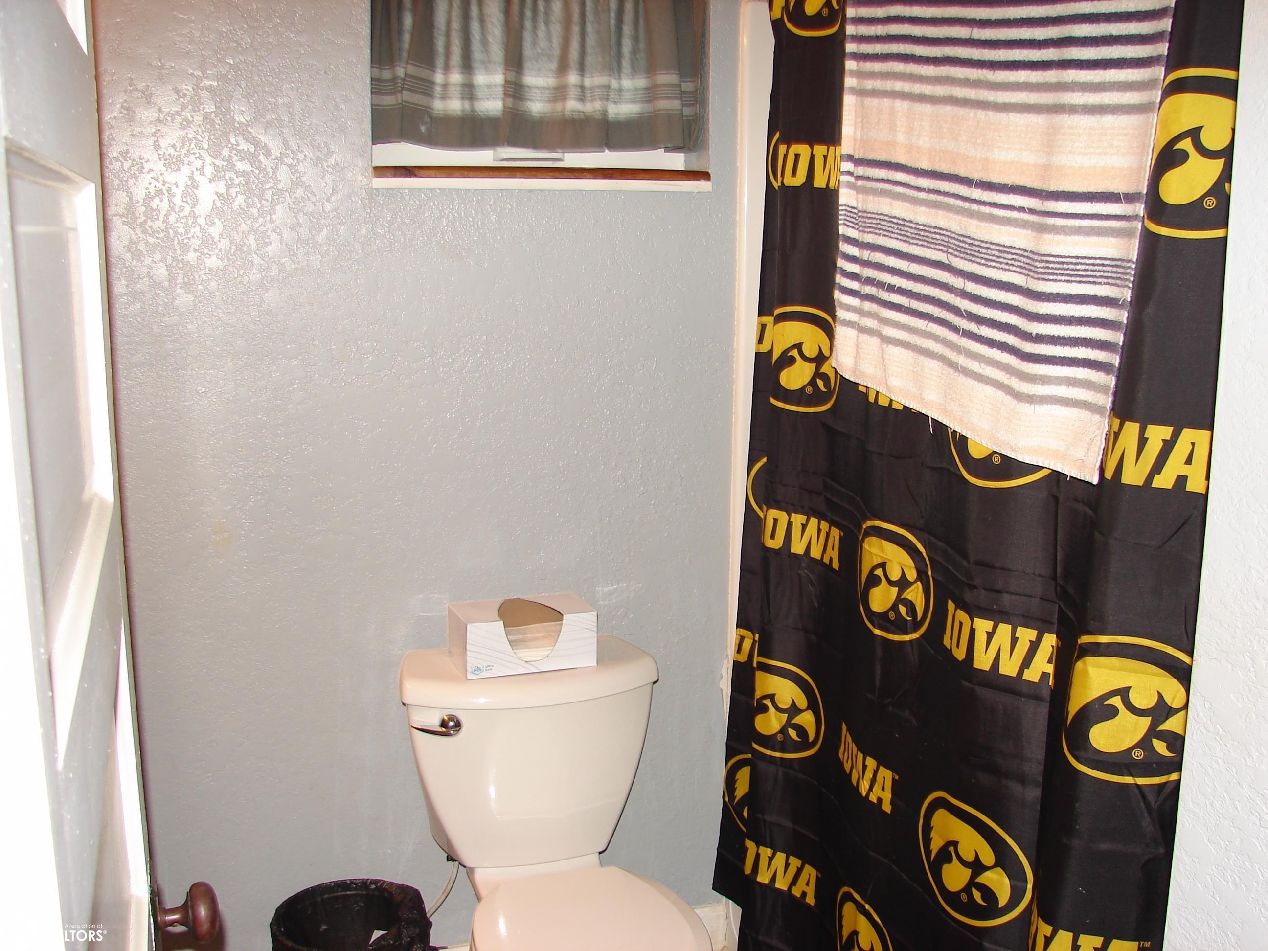 302 S White St., Mount Pleasant, Iowa image 11