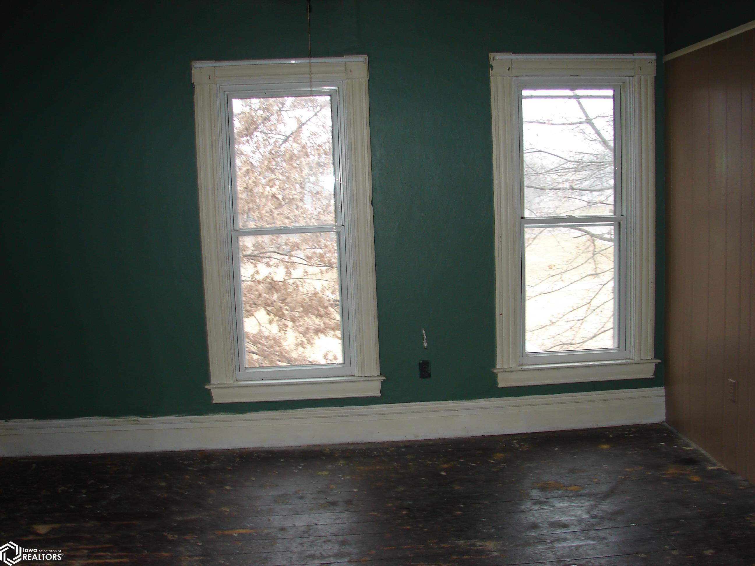 302 S White St., Mount Pleasant, Iowa image 21