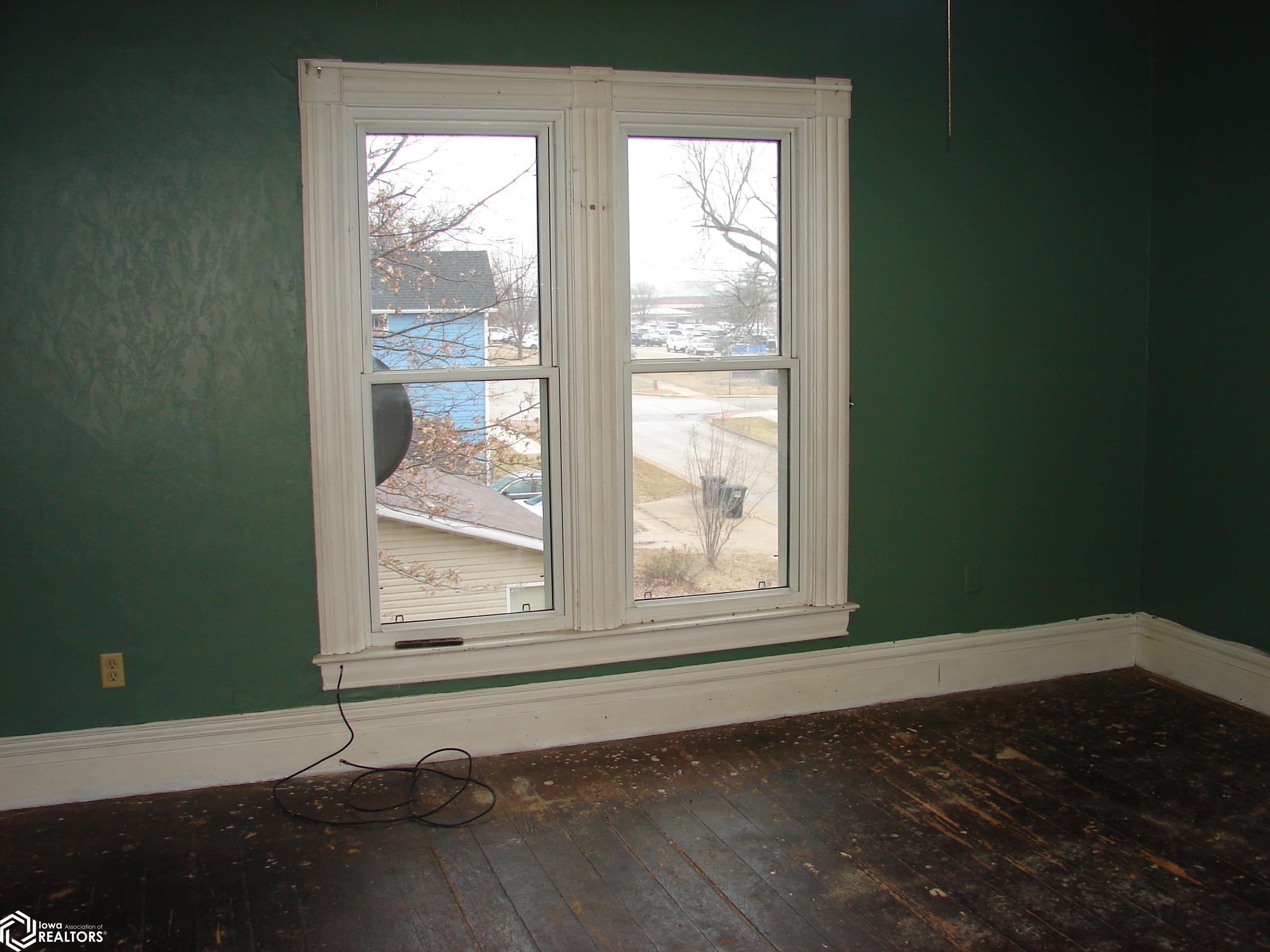 302 S White St., Mount Pleasant, Iowa image 23