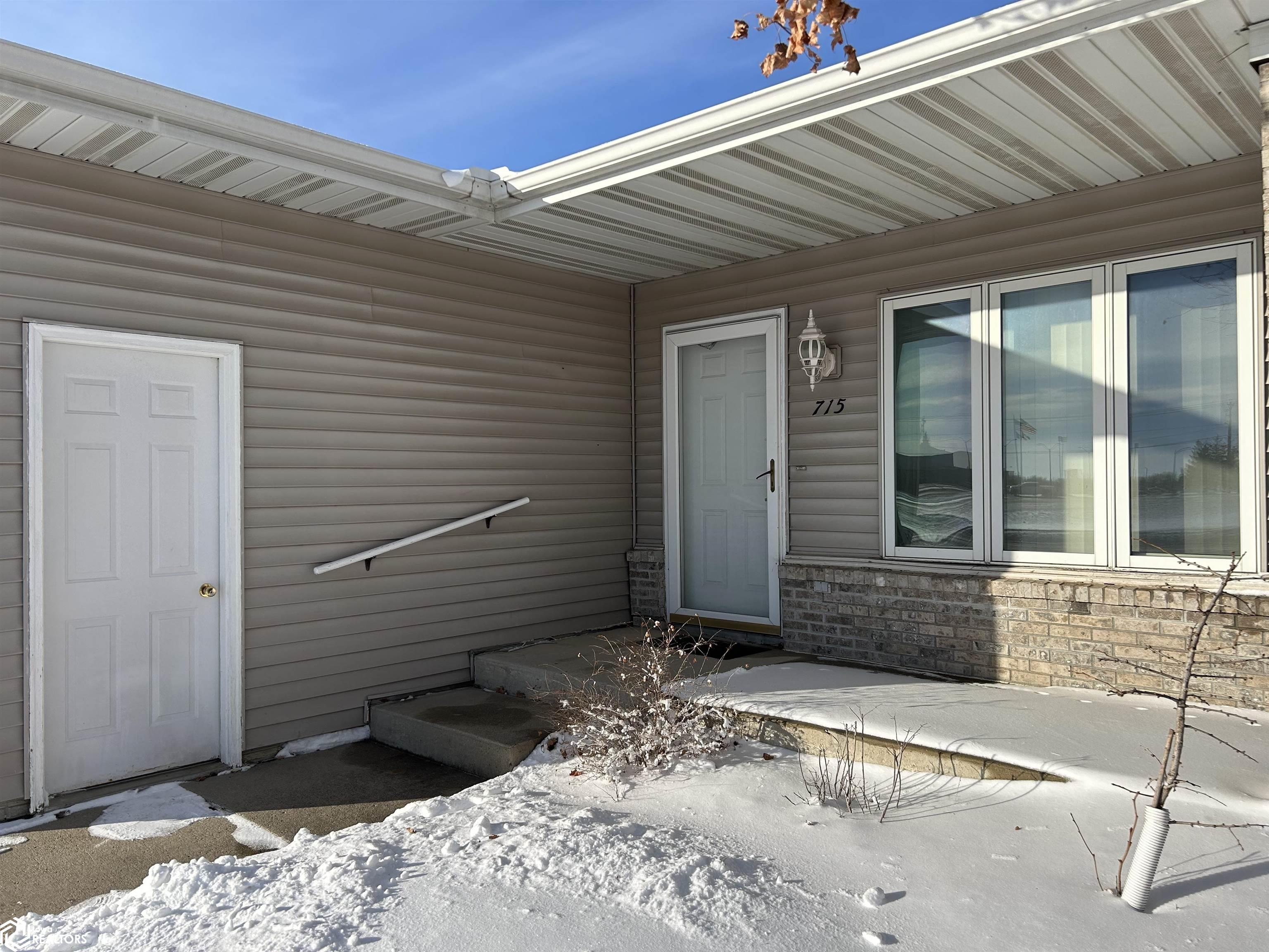 715 W J Street, Forest City, Iowa image 2