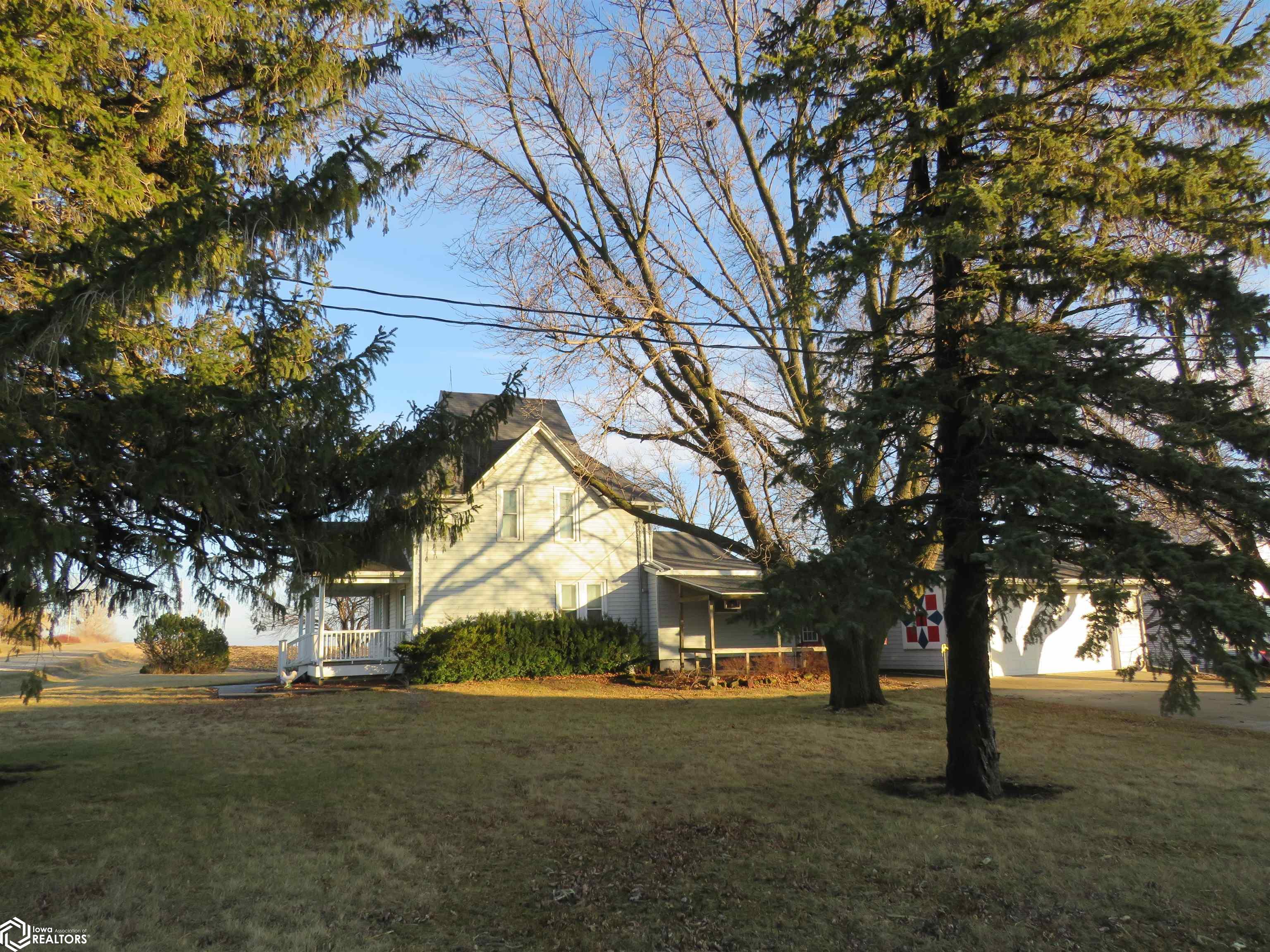 1679 95th Street, Hampton, Iowa image 12