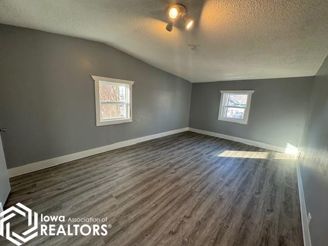 704 E Stewart Street, Centerville, Iowa image 15