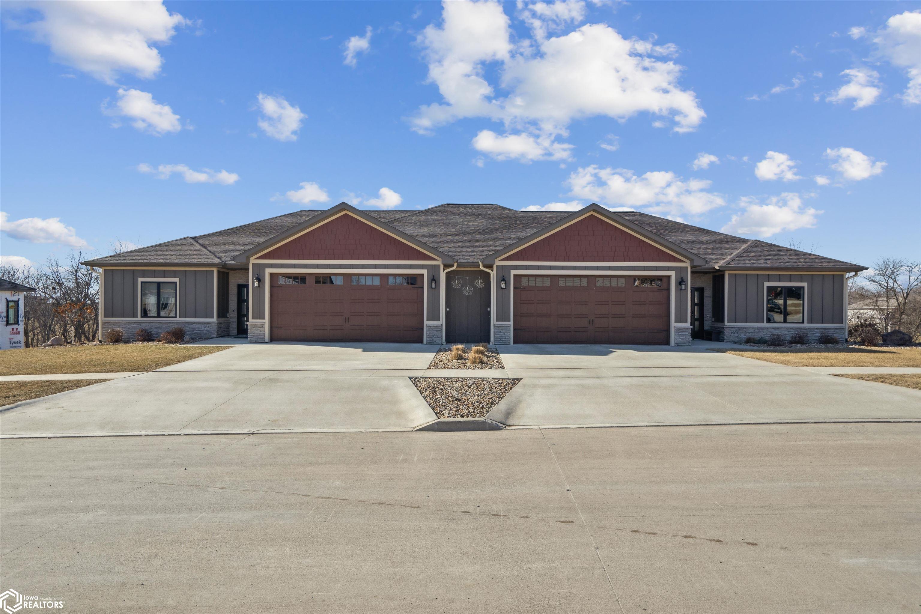 1907 Greenbelt Drive, Oskaloosa, Iowa image 3