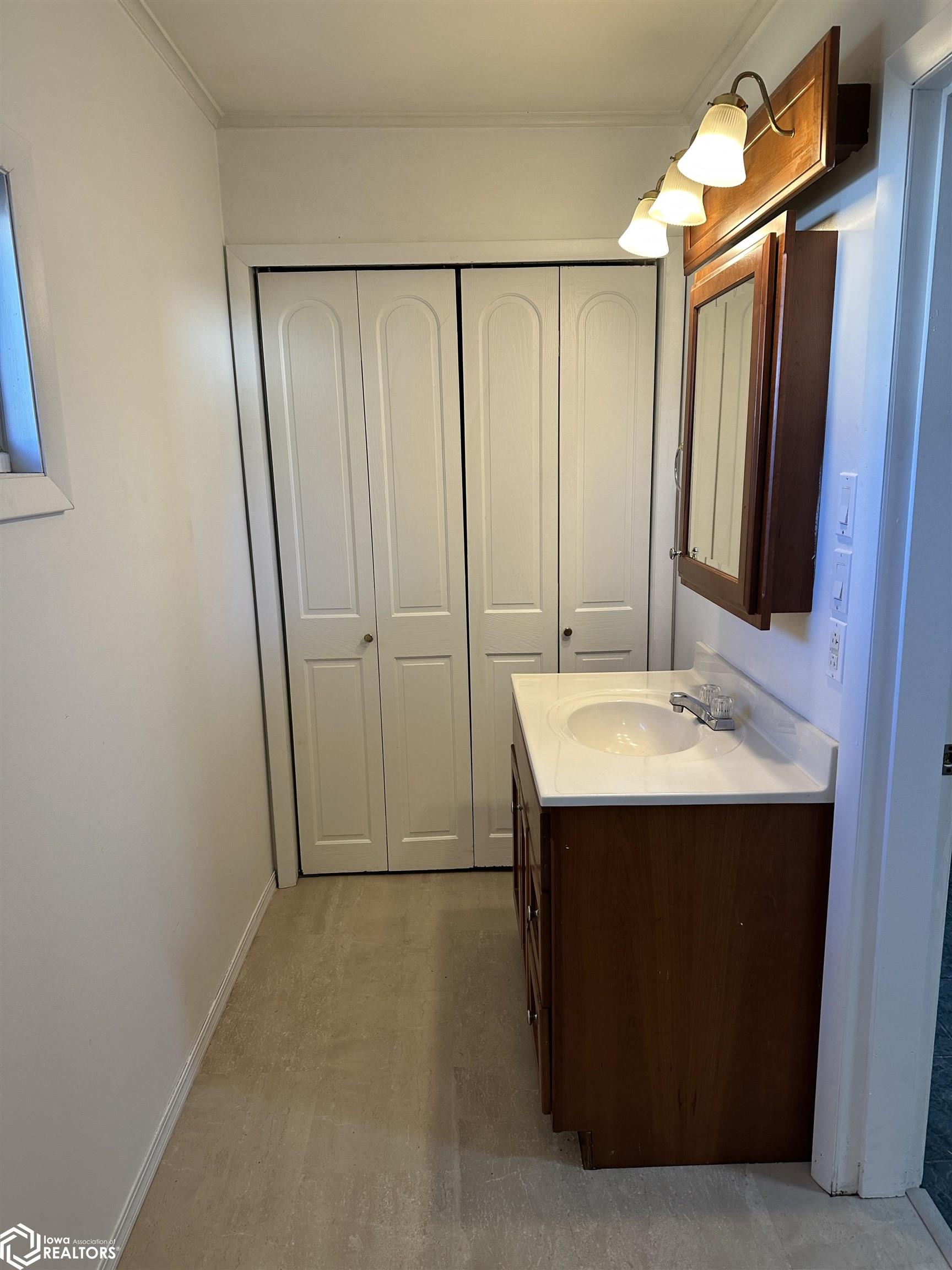 1712 Johnson Street, Keokuk, Iowa image 24