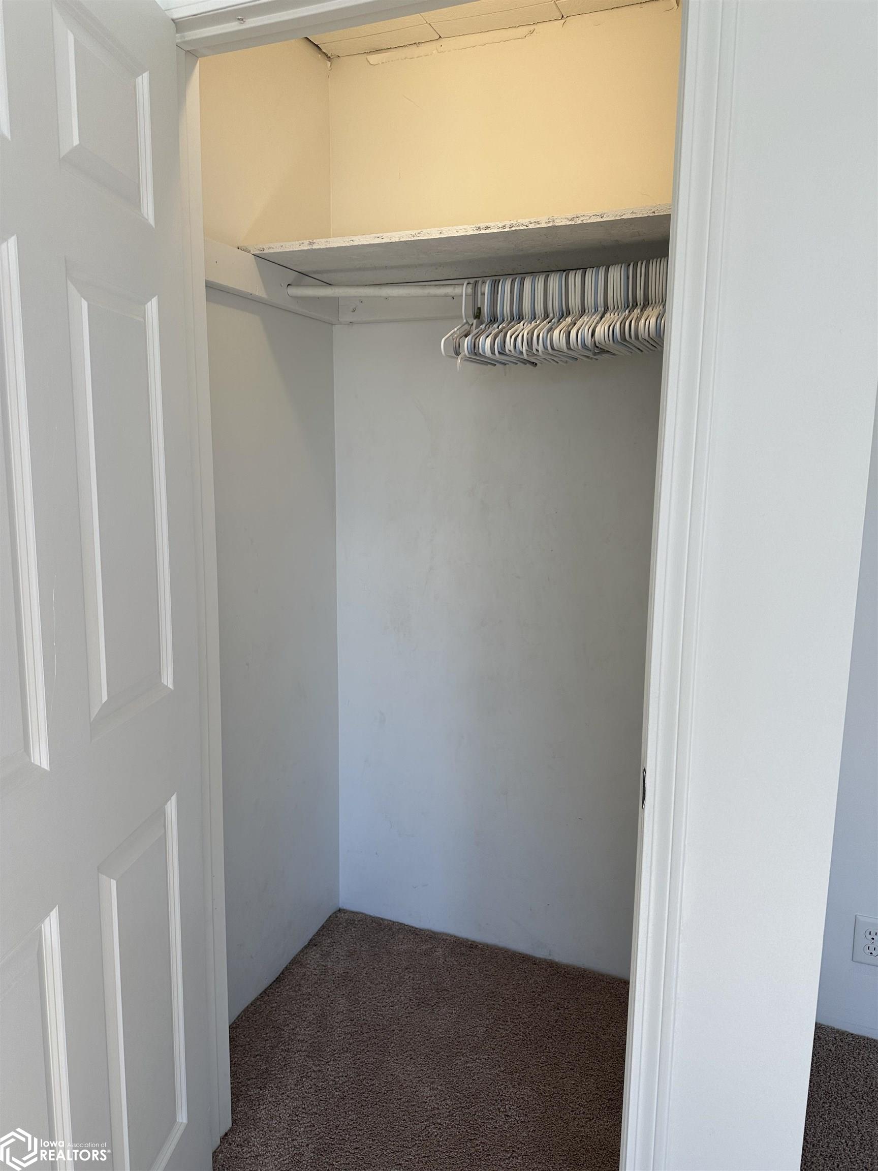 1712 Johnson Street, Keokuk, Iowa image 32
