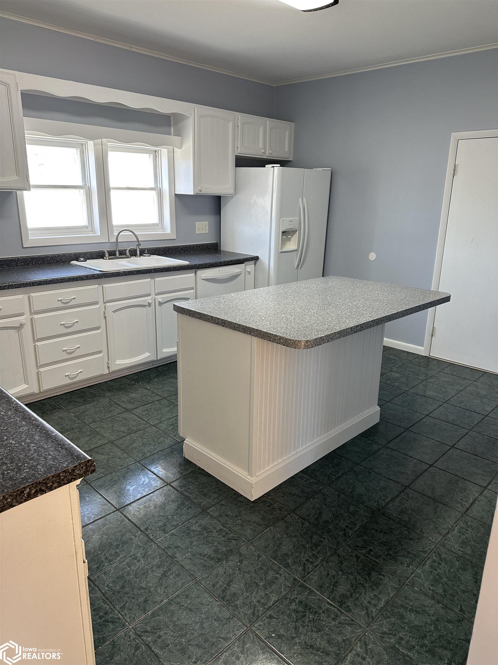 1712 Johnson Street, Keokuk, Iowa image 10