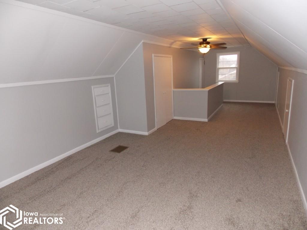 1311 N Hampshire Avenue, Mason City, Iowa image 12