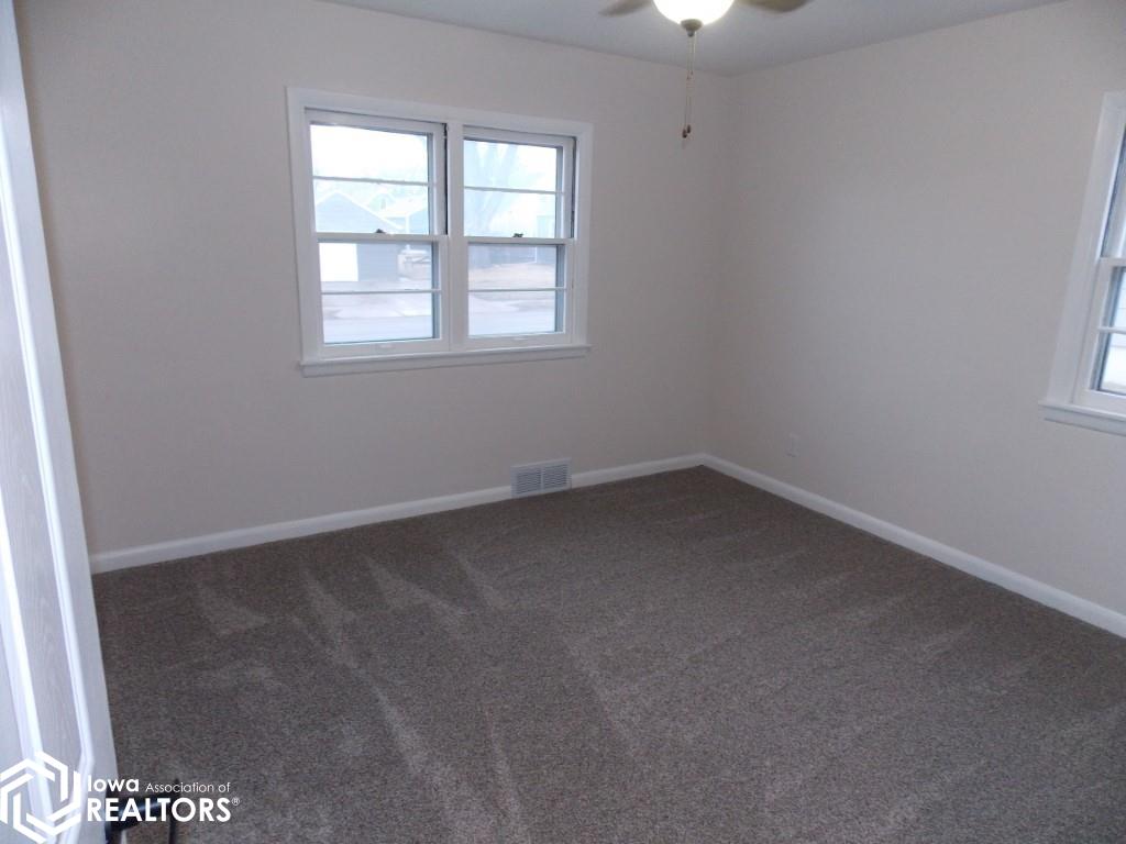 1311 N Hampshire Avenue, Mason City, Iowa image 7