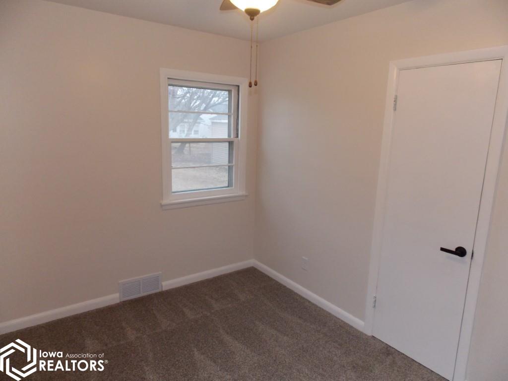 1311 N Hampshire Avenue, Mason City, Iowa image 10