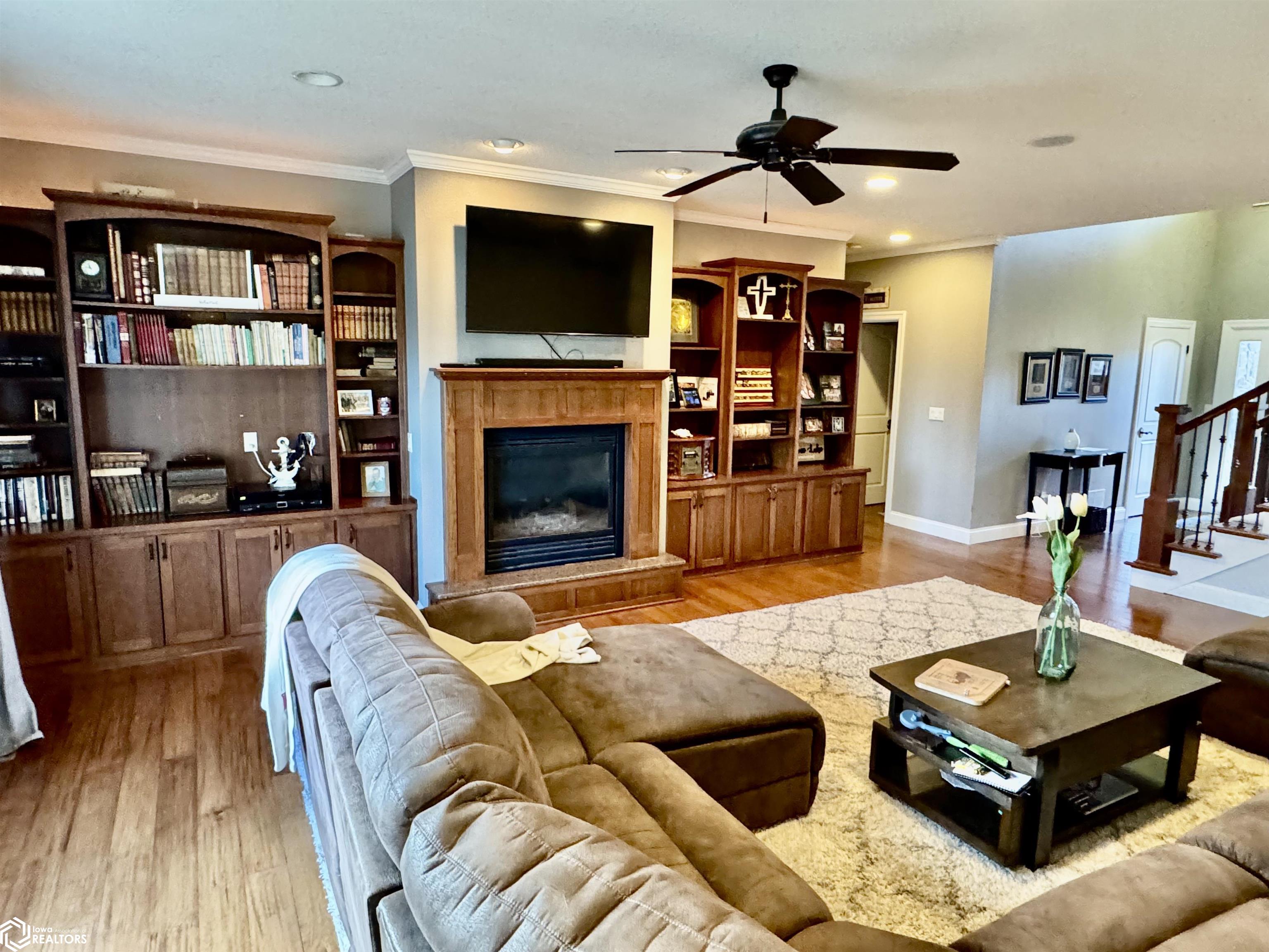 21 Venetian Dr, Clear Lake, Iowa image 11