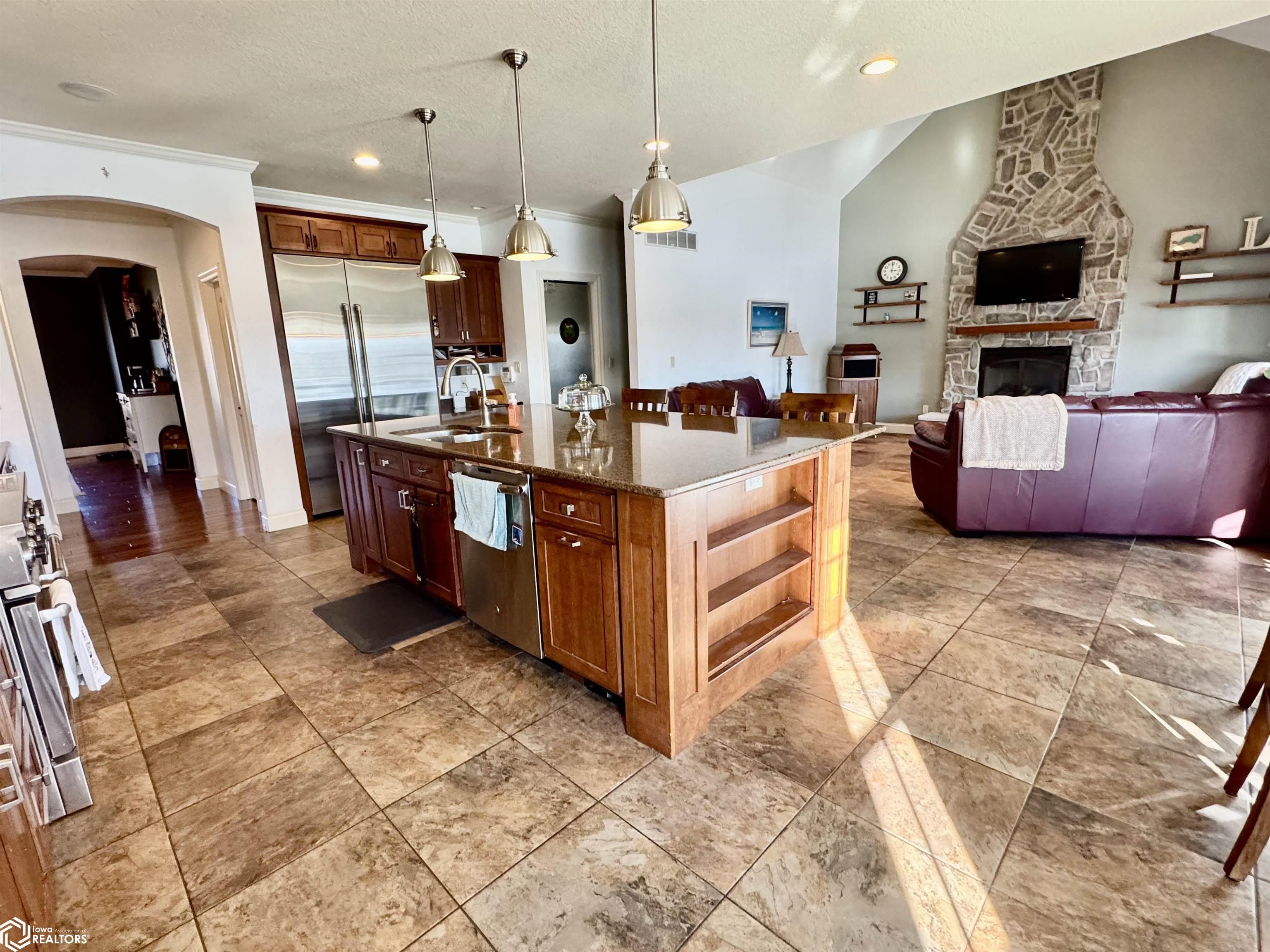 21 Venetian Dr, Clear Lake, Iowa image 18