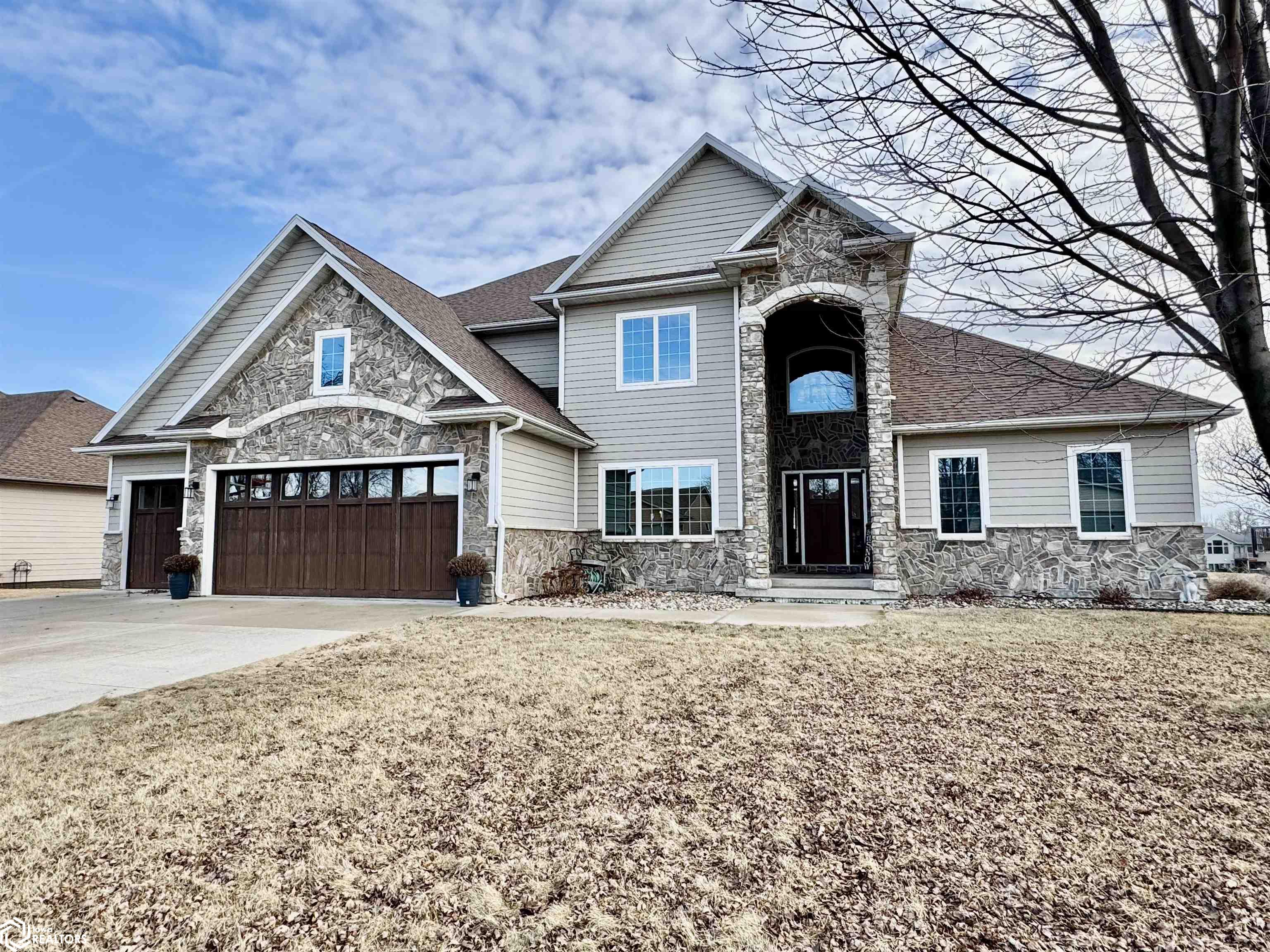 21 Venetian Dr, Clear Lake, Iowa image 3
