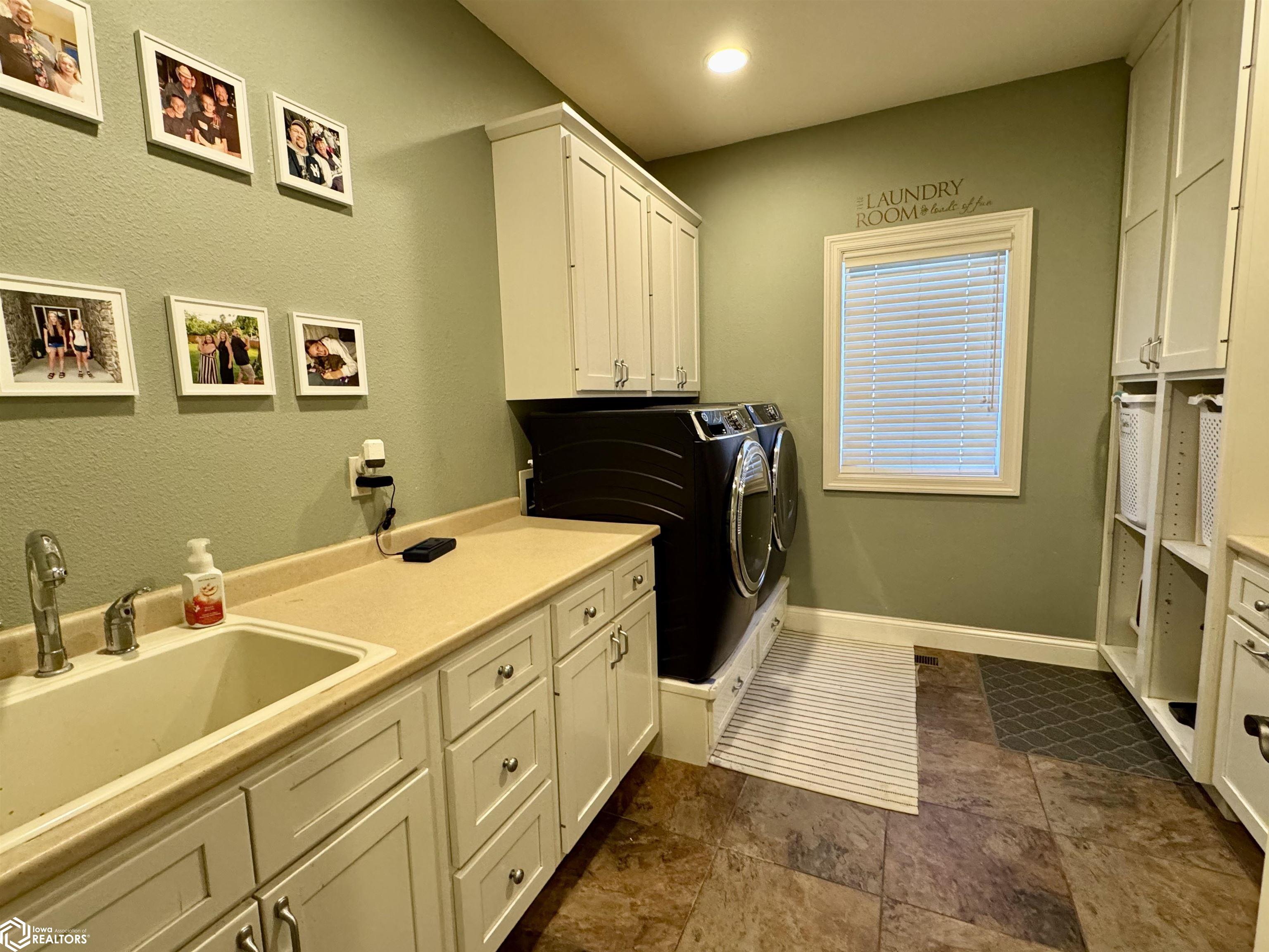 21 Venetian Dr, Clear Lake, Iowa image 30