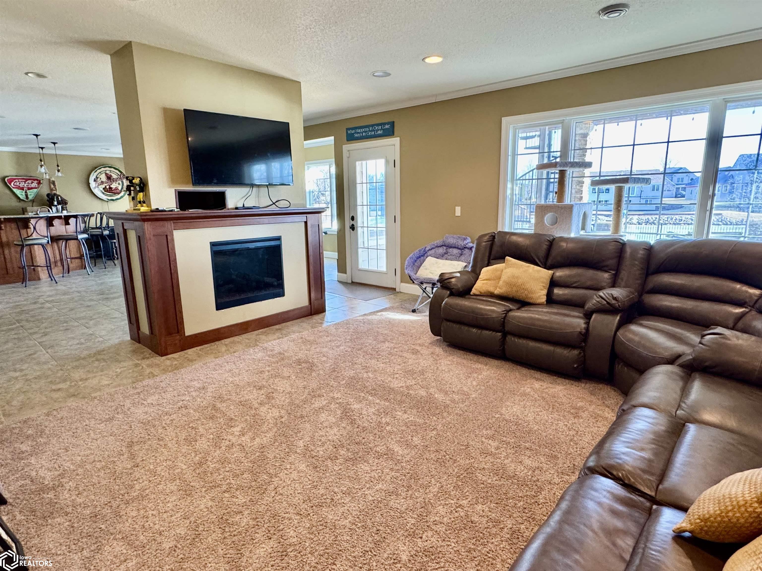 21 Venetian Dr, Clear Lake, Iowa image 47