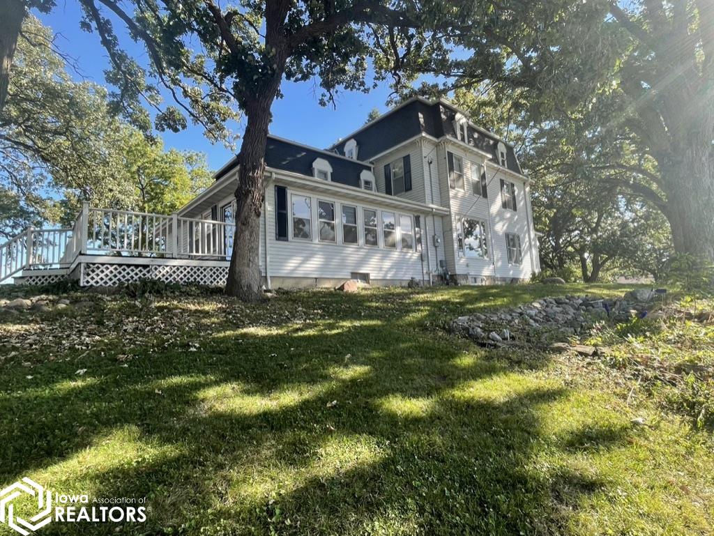 922 N Shore Drive, Clear Lake, Iowa image 3