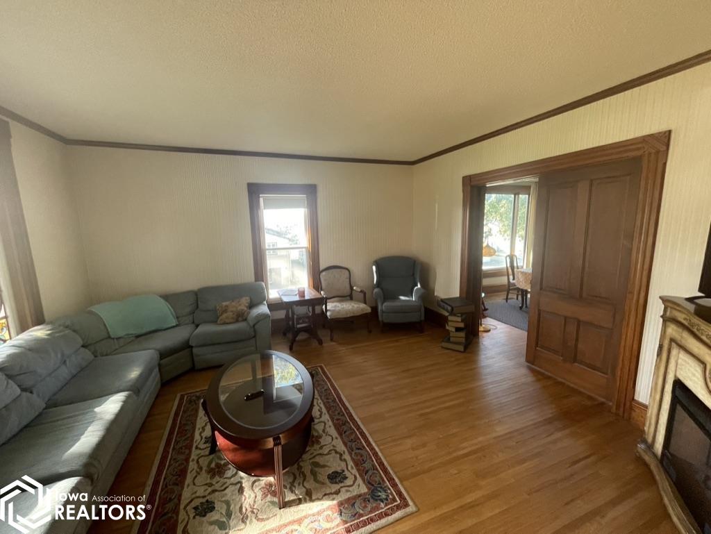 922 N Shore Drive, Clear Lake, Iowa image 9