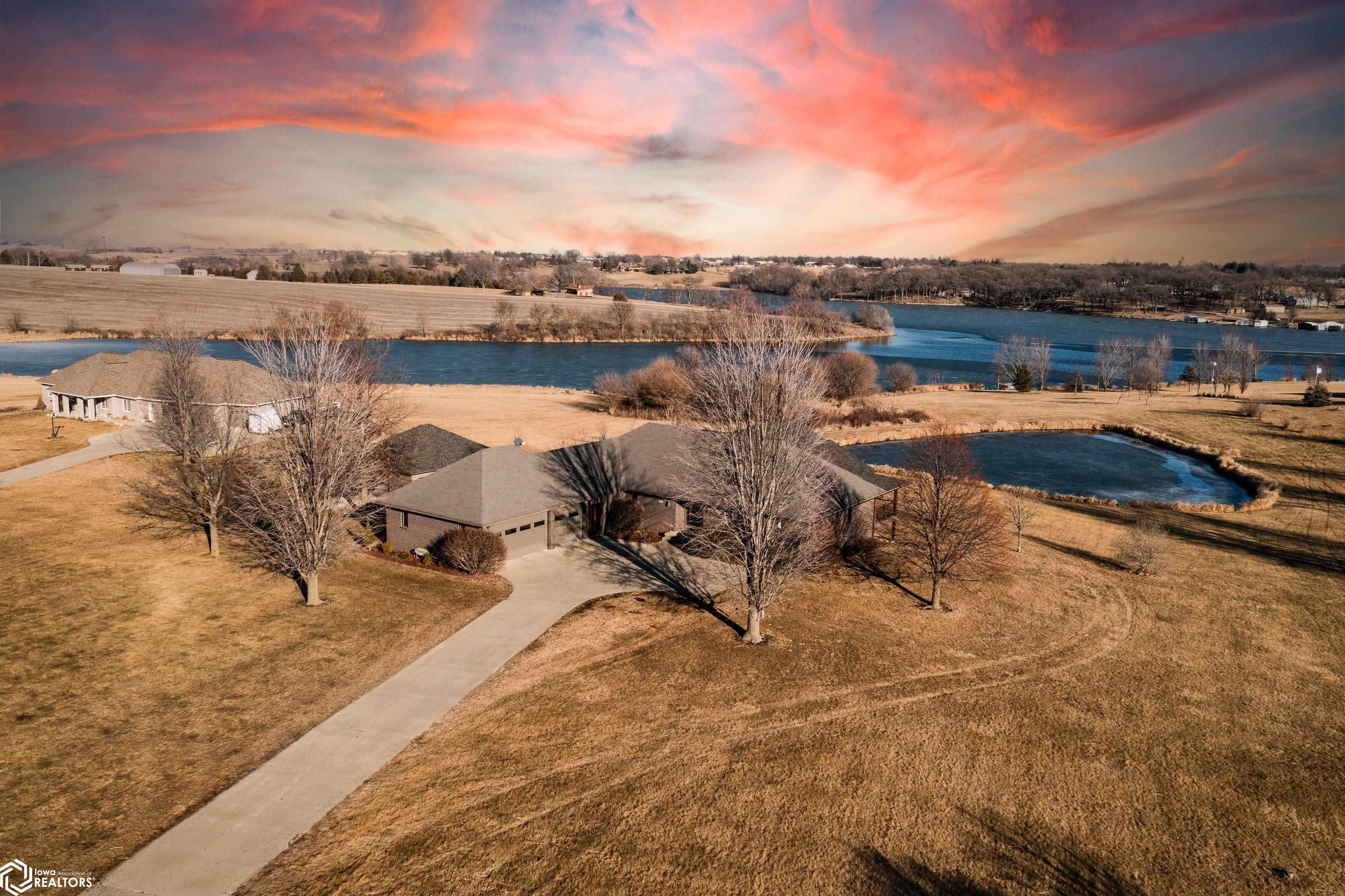 1632 Dogwood Avenue, Creston, Iowa image 1