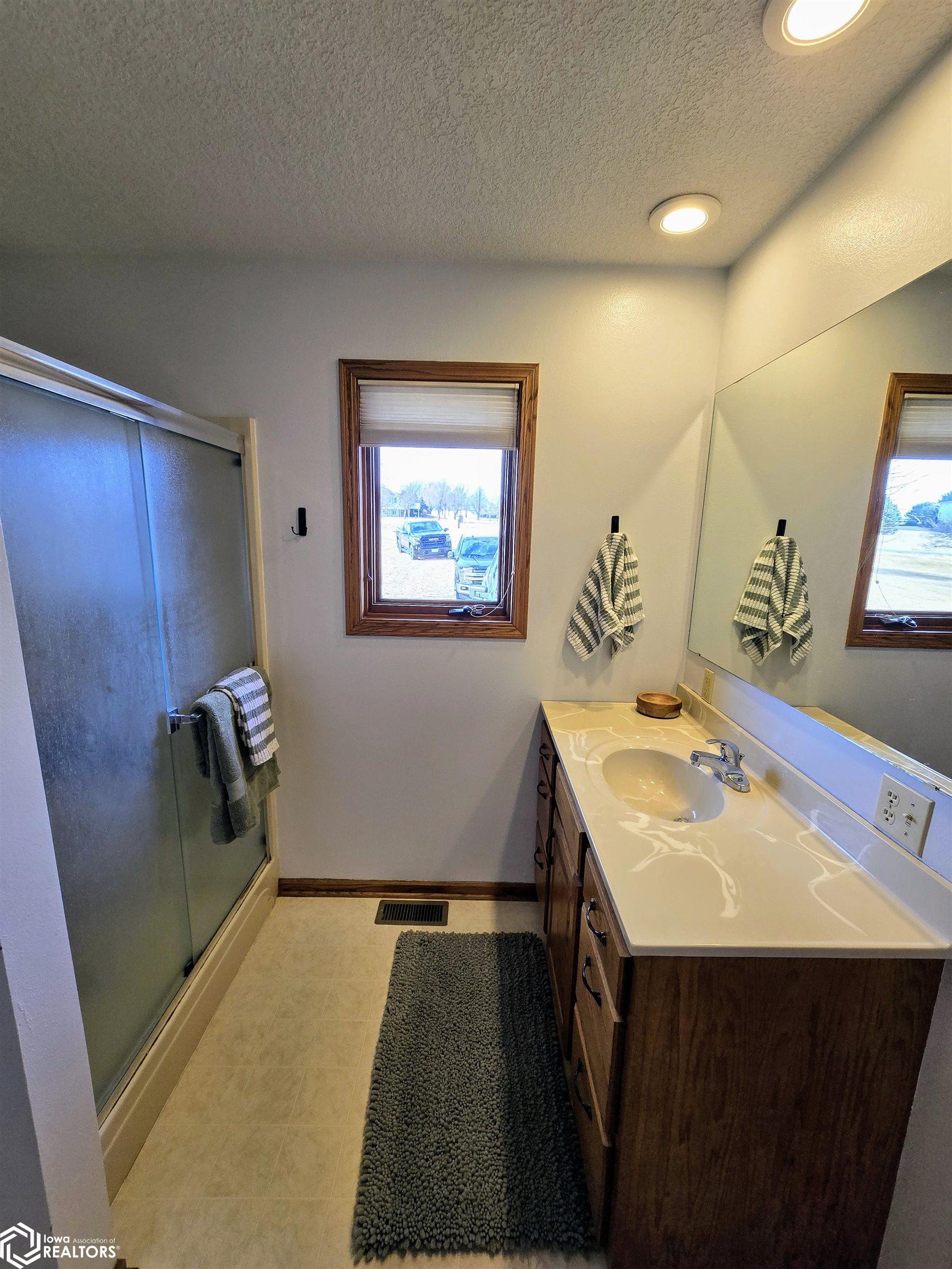 1632 Dogwood Avenue, Creston, Iowa image 32